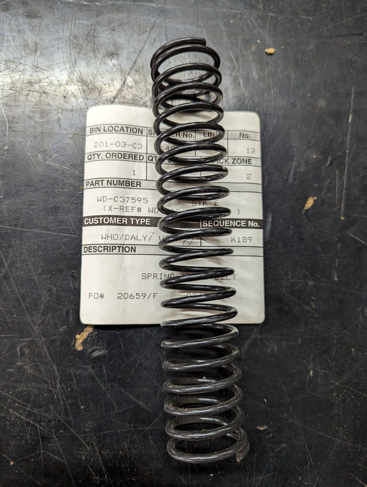 C37595 ( replaces G9005580 ) SPRING - IDLER TENSION - Ingersoll/Case Tractor Part