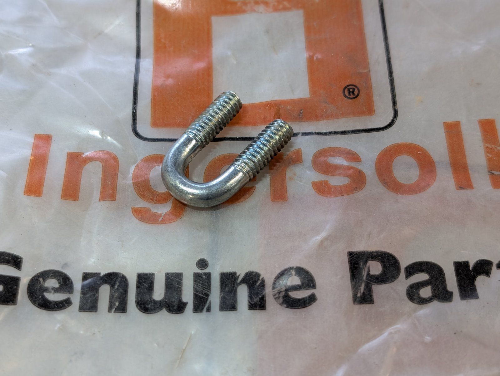 C37616 ( replaces G9005503 ) CLAMP - STEERING CABLE - Ingersoll/Case Tractor Part