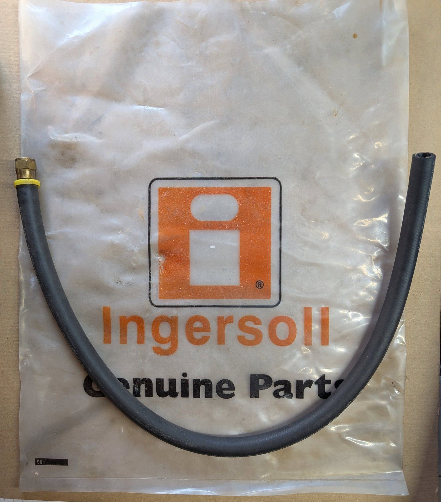 C37645 ( replaces G9008078 ) HOSE 1/2