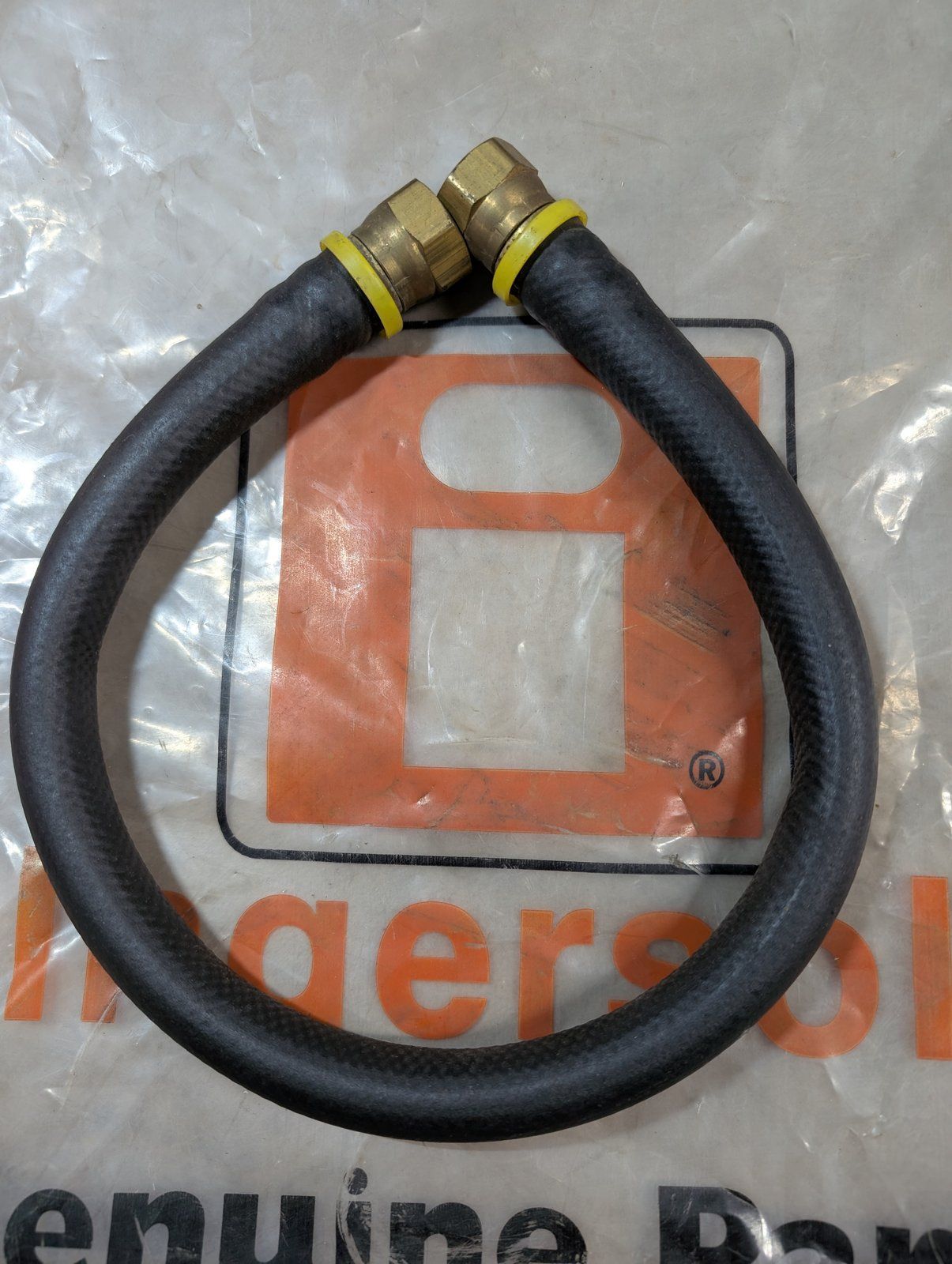 C37693 ( replaces G9008110 ) HOSE 1/2 I.D. X 23 - Ingersoll/Case Tractor Part