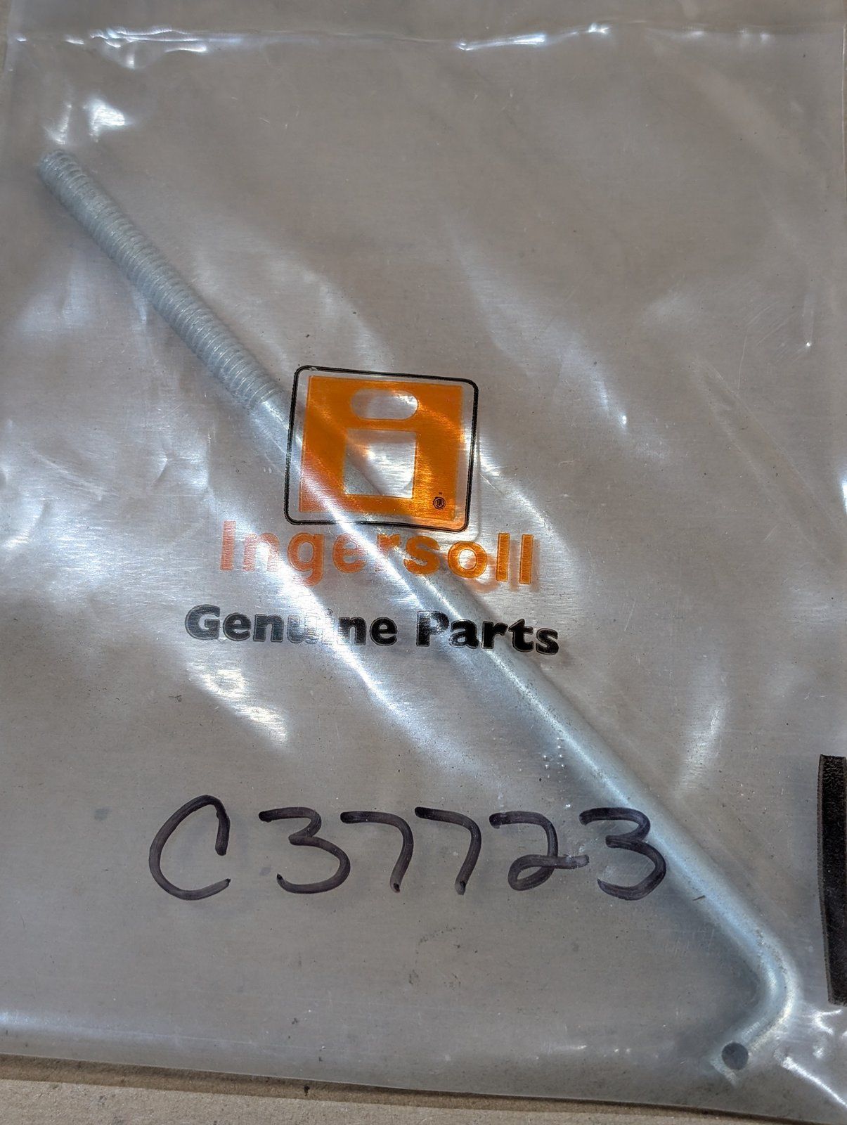 C37723 ( replaces G1130001 ) CALIPER ROD C39599 - Ingersoll/Case Tractor Part