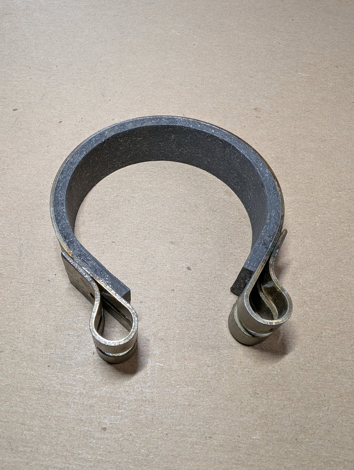 C37730 ( replaces G9007050 ) BRAKE BAND 5720V FC GRAZER - Ingersoll/Case Tractor Part