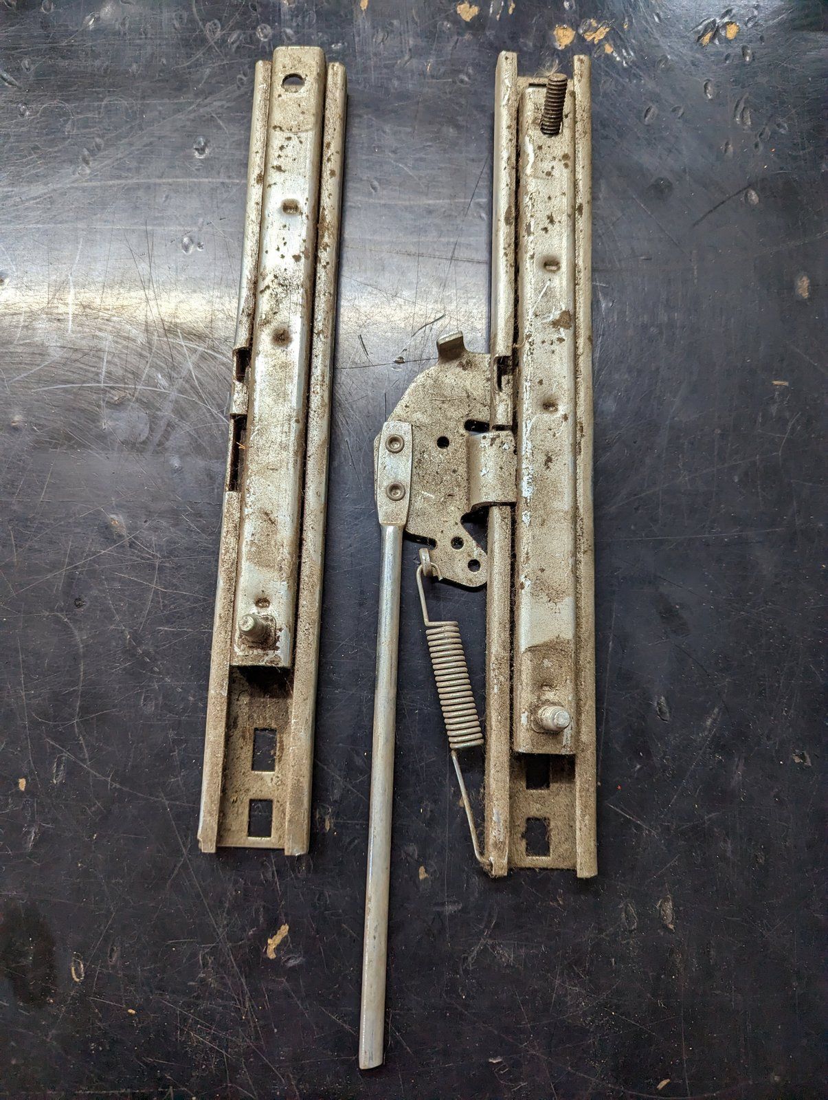 C37848 ( replaces G9005813 ) USED SEAT RAIL KIT (set) - Ingersoll/Case Tractor Part