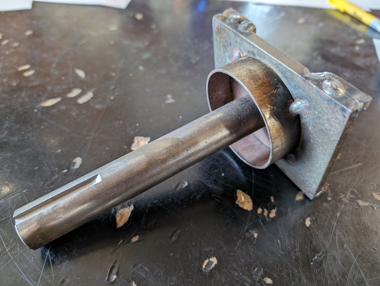C37883 ( replaces G3000026 ) SPINDLE SHAFT 42&52"-SHORT ZTR GRAZER 300-0026 single bolt - Ingersoll/Case Tractor Part