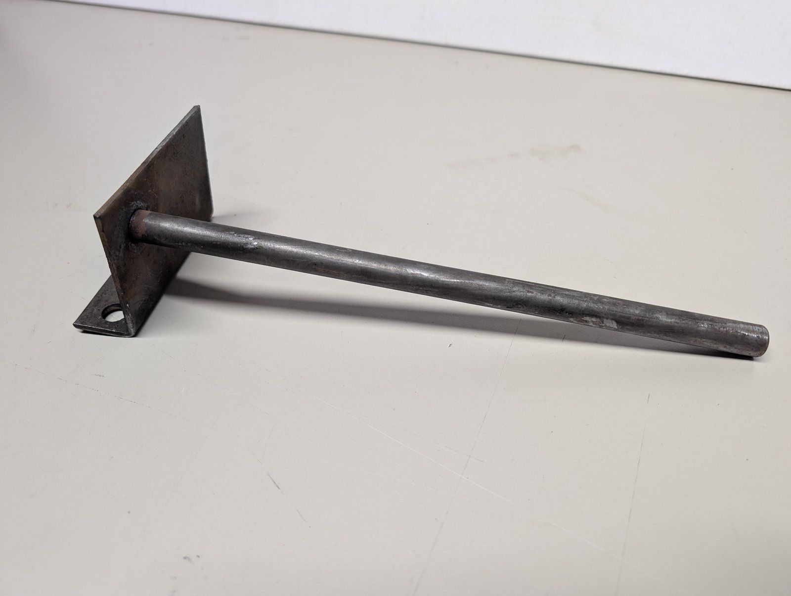 C37911 ( replaces G3000038 ) ANTI SCALP SHAFT - Ingersoll/Case Tractor Part