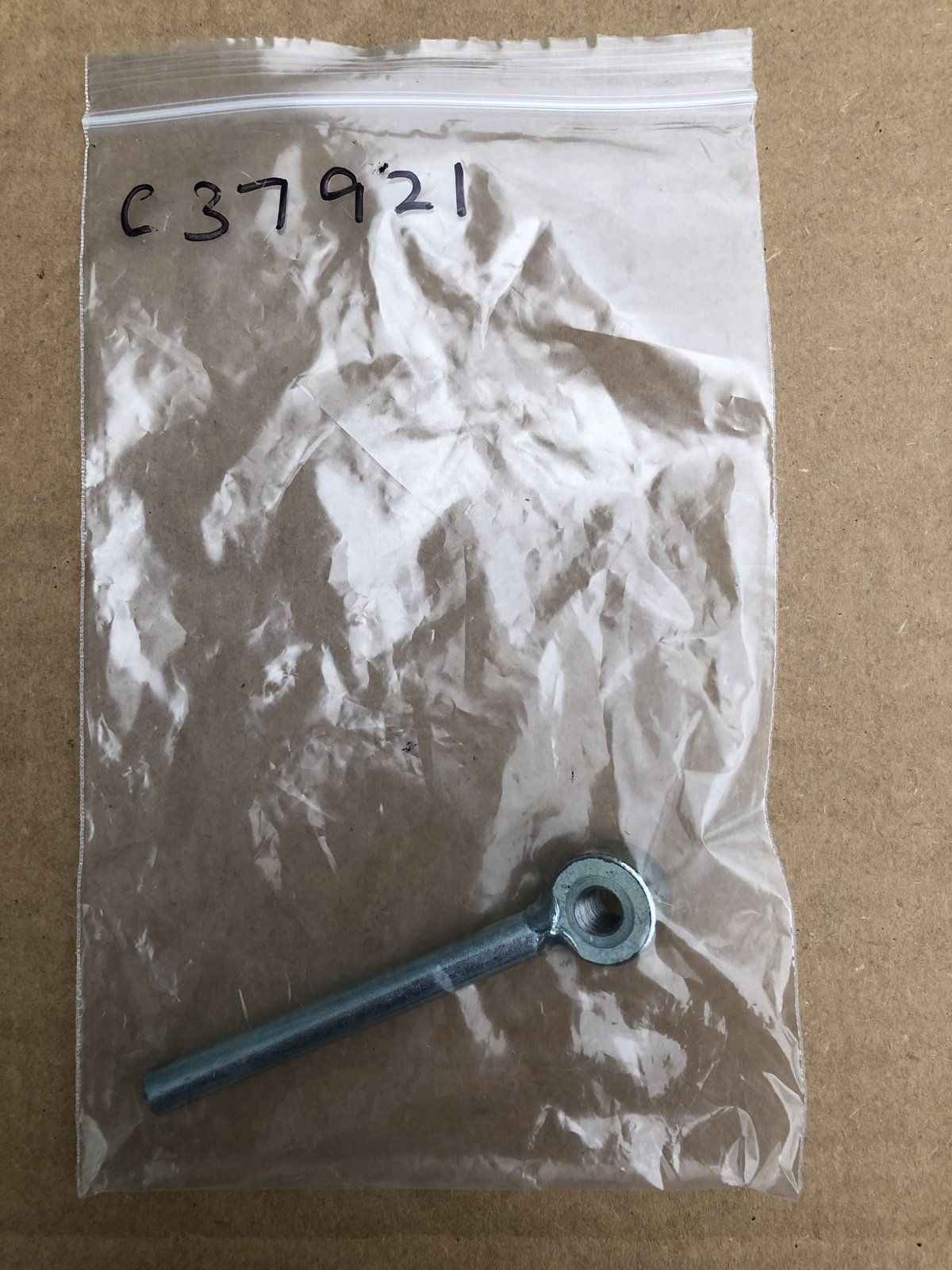 C37921 ( replaces G9006092 ) HANDLE NUT GAUGE WHEEL - Ingersoll/Case Tractor Part
