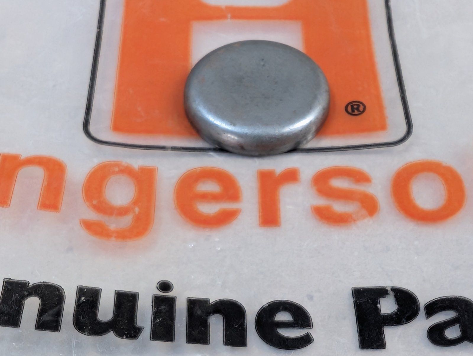 C37971 ( replaces G9007043 ) PLUG - EXPANSION - Ingersoll/Case Tractor Part