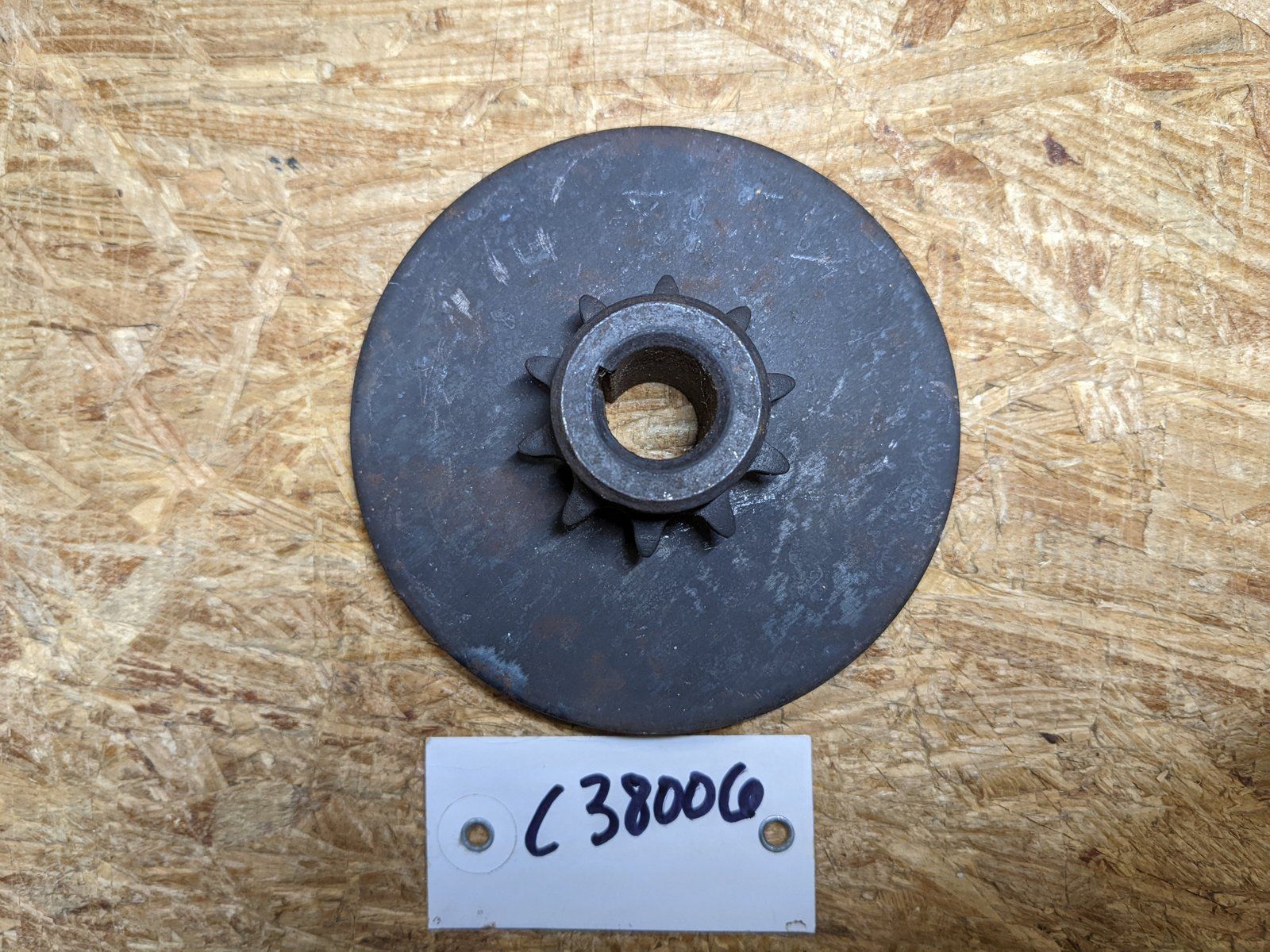C38006 ( replaces G9011505 ) SPROCKET & BRAKE DISC GRAZER 901-1505 - Ingersoll/Case Tractor Part