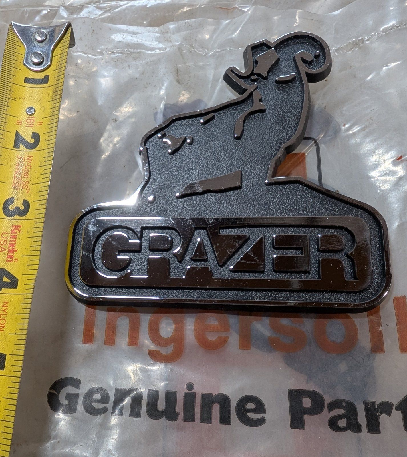 C38047 ( replaces G9005611 ) MADALLION GRAZER - Ingersoll/Case Tractor Part