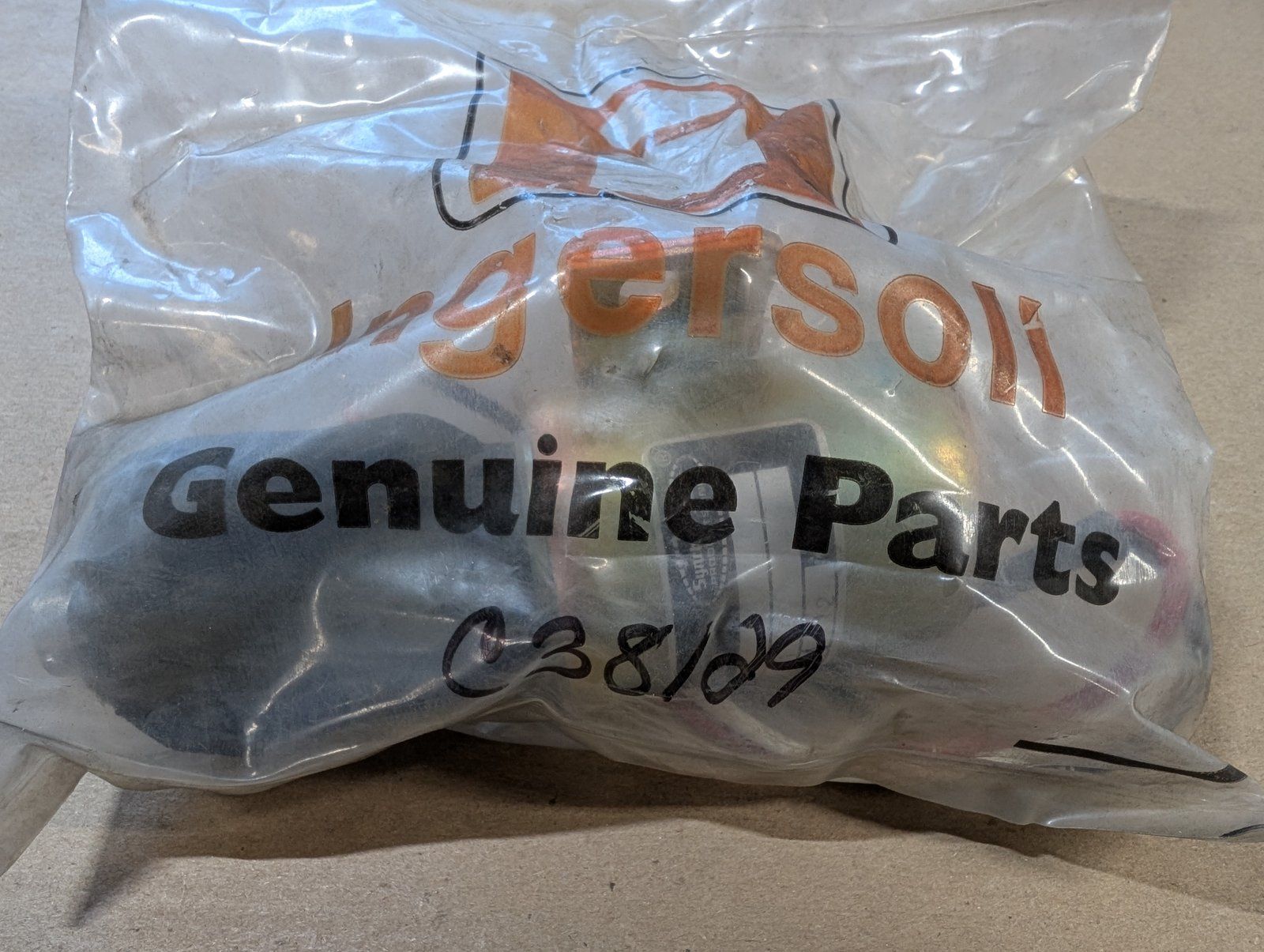 C38129 ( replaces G9002045 ) FUEL SHUTOFF SOLENOID - Ingersoll/Case Tractor Part