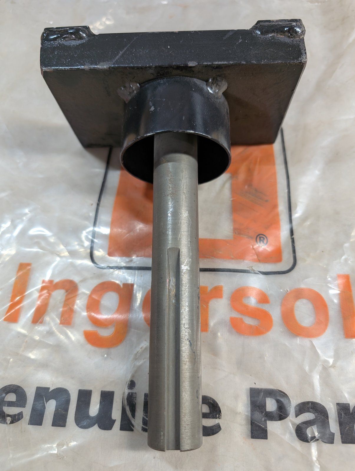 C38176 ( replaces G3450014 ) SPINDLE SHAFT LONG 72