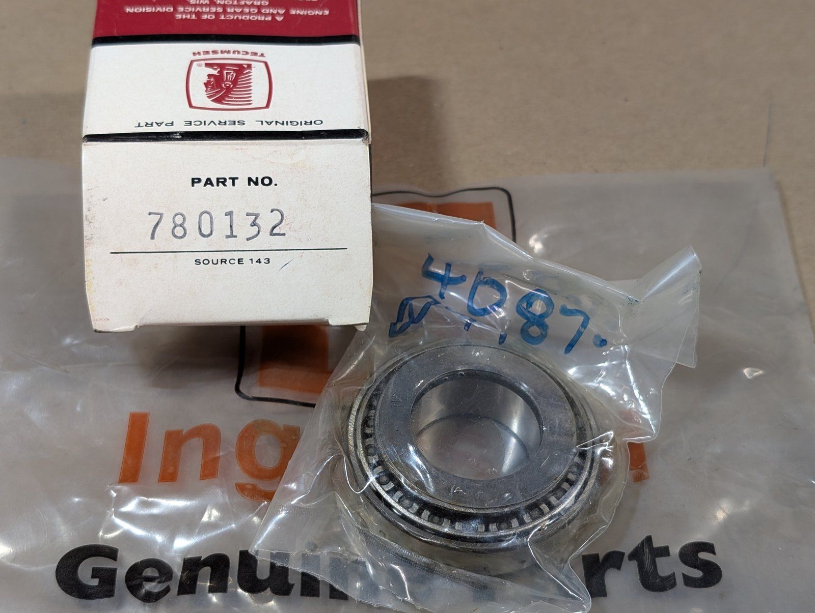 C38197 ( replaces G9007021 ) BEARING & CUP ASSY 1.000 C38198 G9007022 TECUMSEH 780132 - Ingersoll/Case Tractor Part