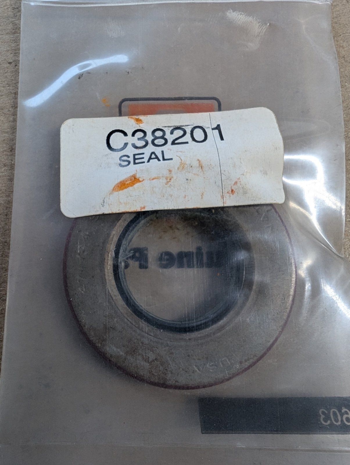 C38201 ( replaces G9007025 ) SEAL - OIL PEERLESS 788064 - Ingersoll/Case Tractor Part