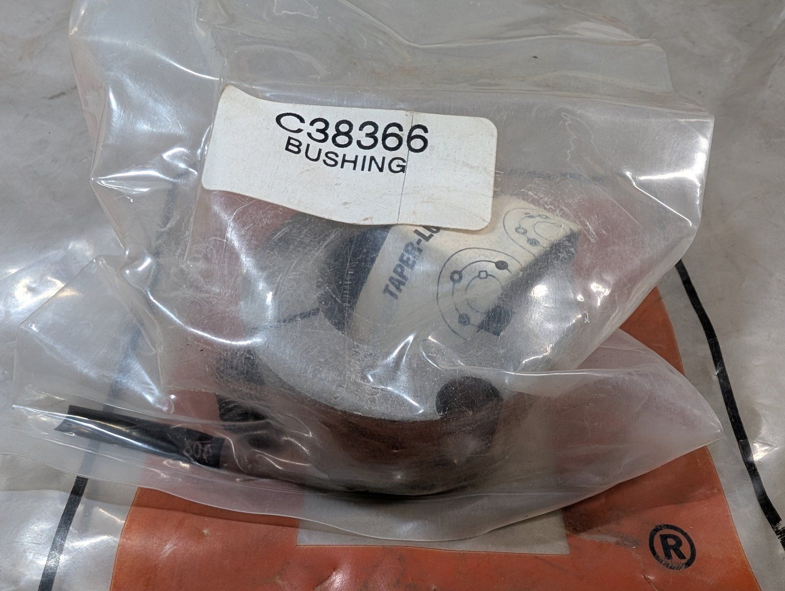 C38366 ( replaces G9002536 ) BUSHING SPLIT TAPER 1-1/4 - Ingersoll/Case Tractor Part