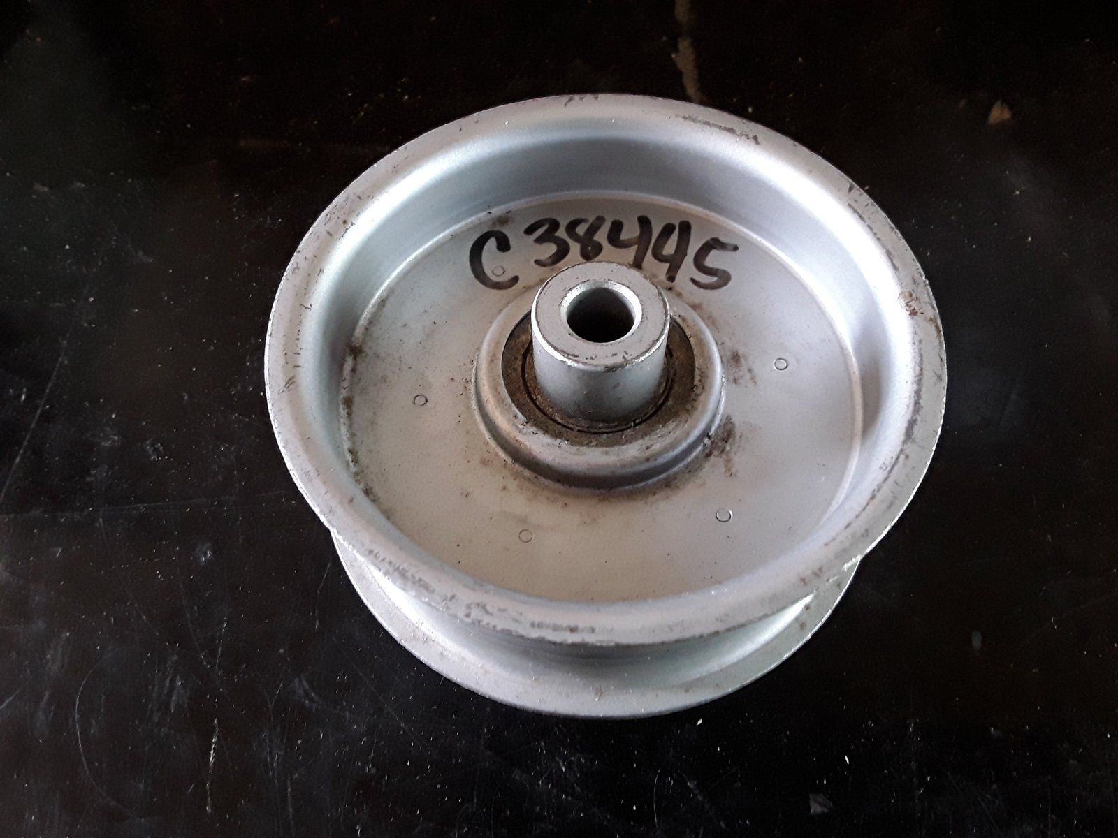 C38445 ( replaces G9002541 ) PULLEY - FLAT IDLER 3.5x1.25x3/8 - Ingersoll/Case Tractor Part