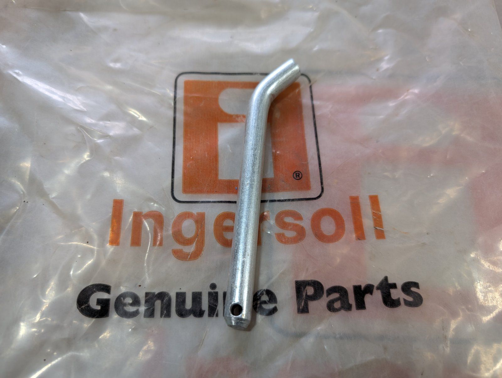 C38822 ( replaces G9005521 ) GAUGE WHEEL PIN - Ingersoll/Case Tractor Part
