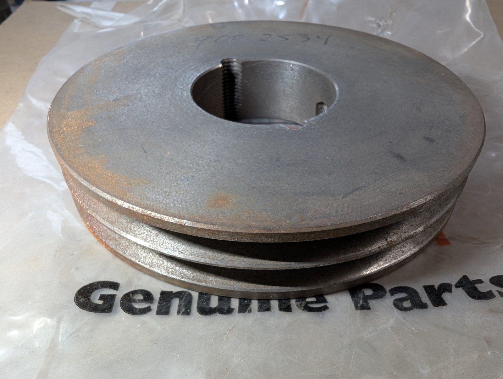 C38866 ( replaces G9002534 ) SHEAVE 9002534 - Ingersoll/Case Tractor Part