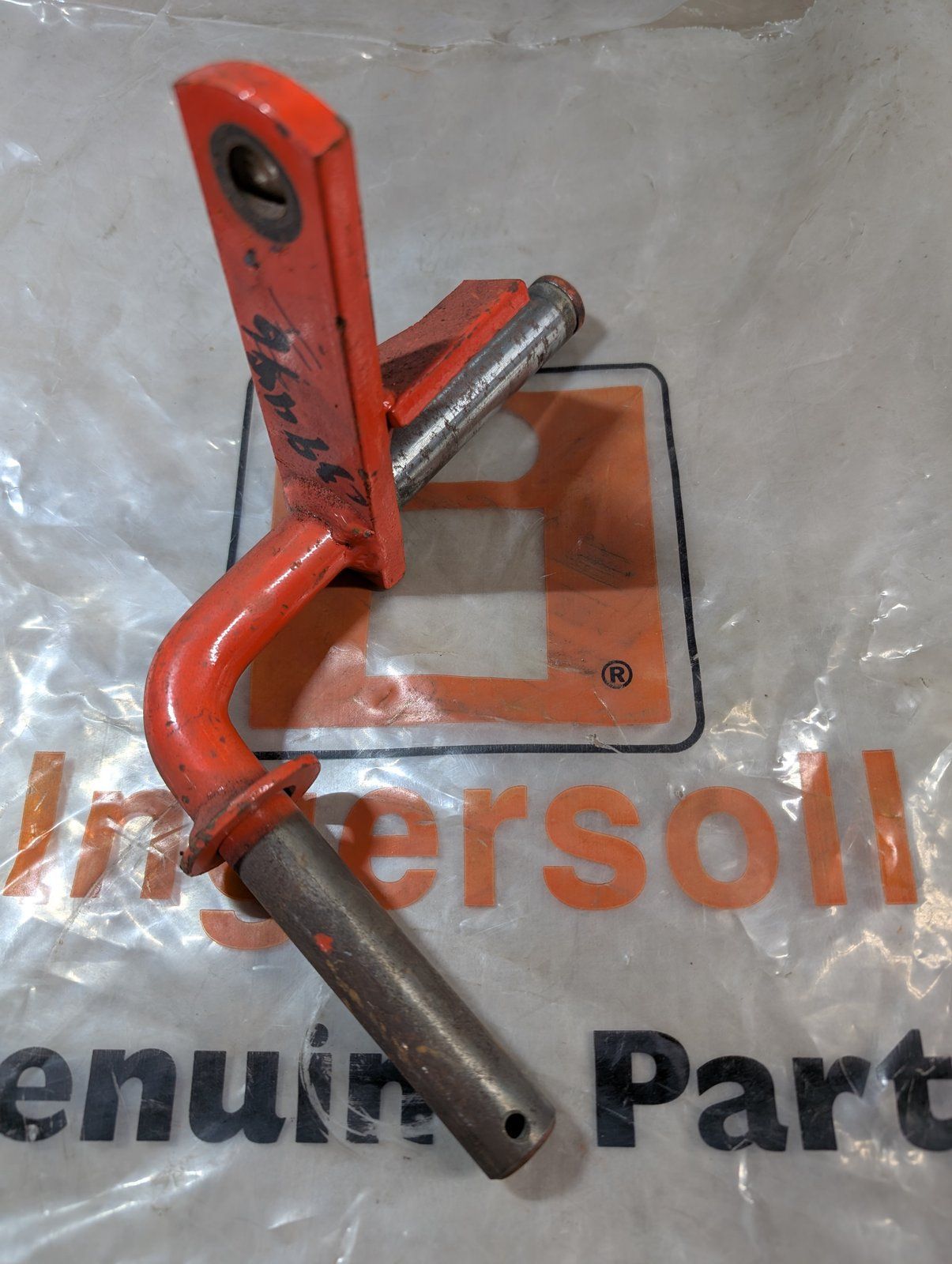 C39496 WMT SPINDLE RH 1200 SERIES - Ingersoll/Case Tractor Part