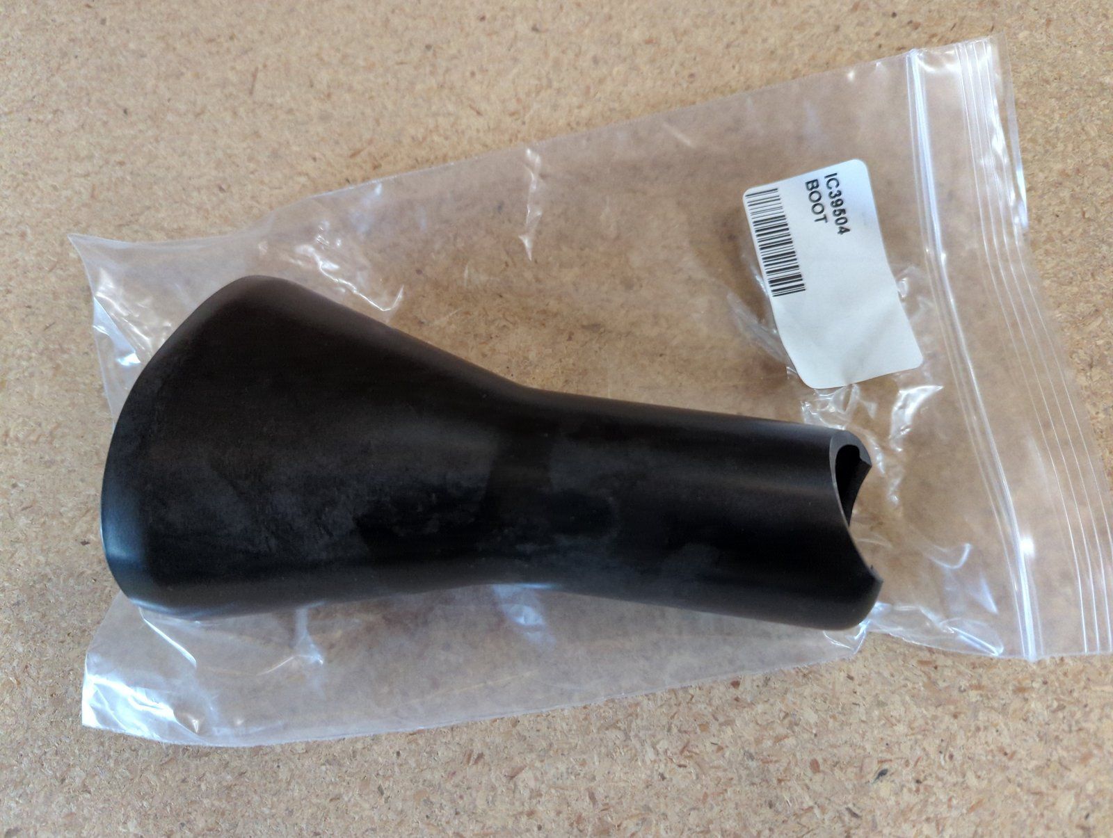 C39504 BOOT POWER STEERING MODEL - Ingersoll/Case Tractor Part