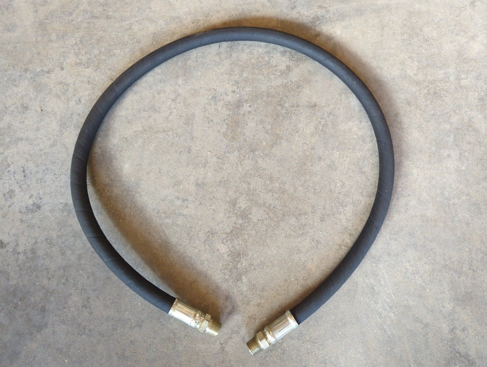 C40724 HOSE - HYD 1/2x56
