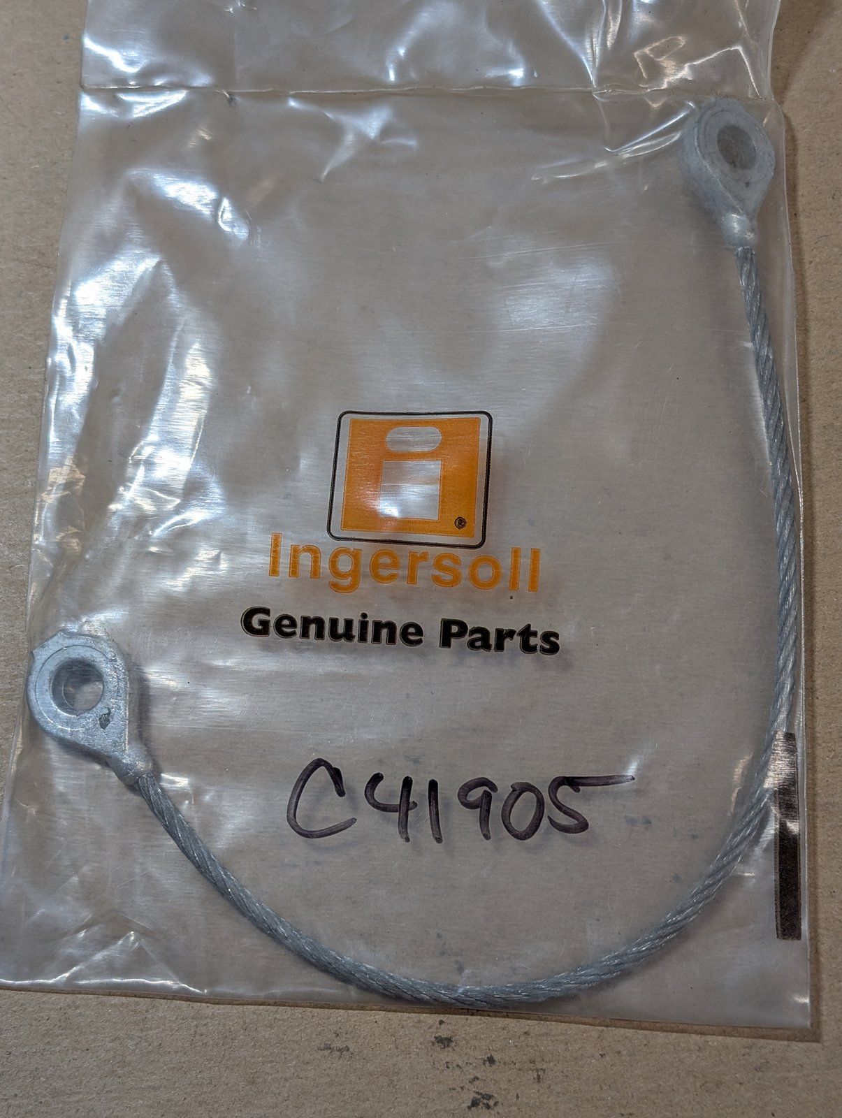 C41905 CLUTCH BRAKE CABLE - Ingersoll/Case Tractor Part