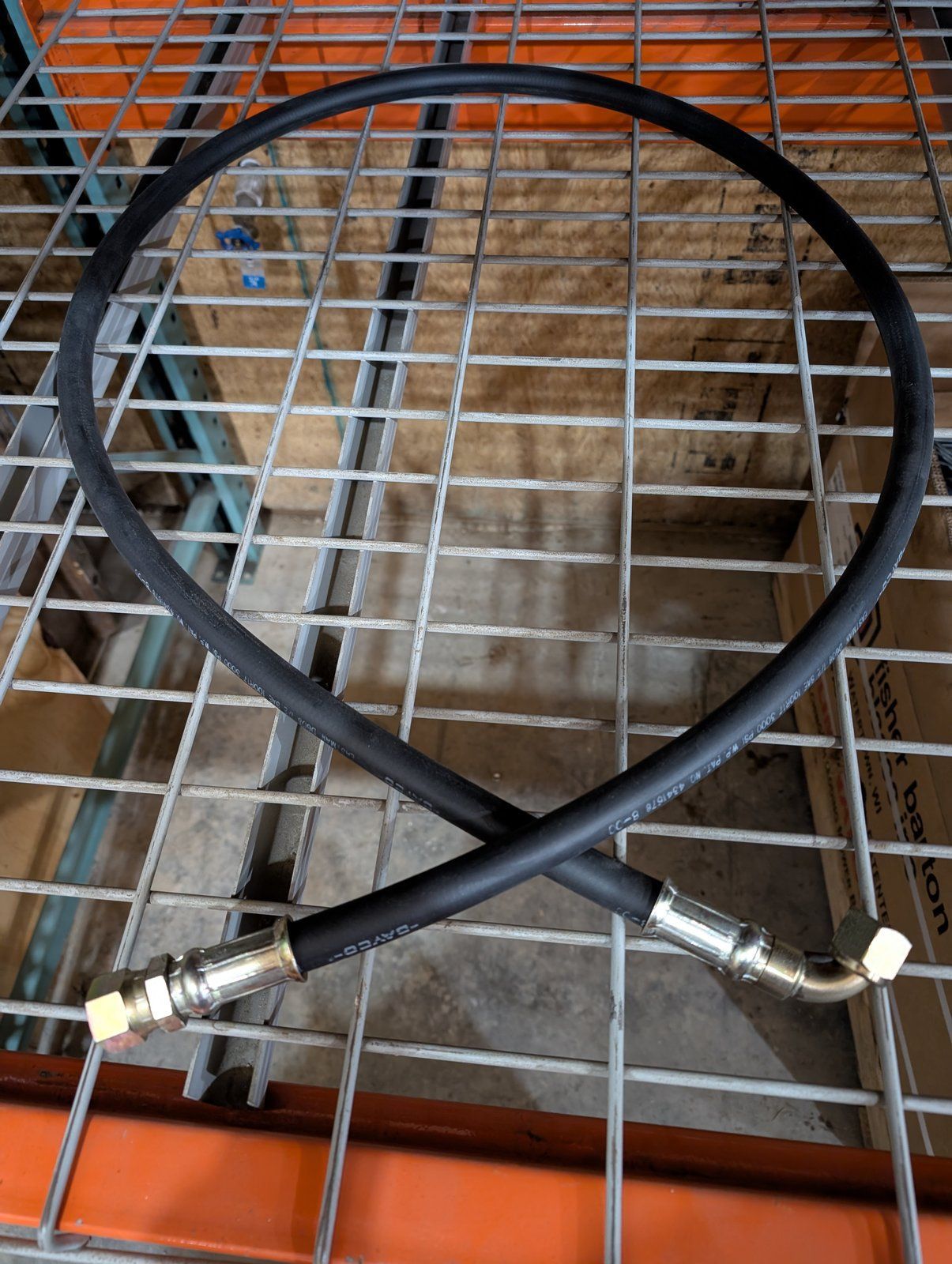 C42182 HOSE HYD 1/2 X 81.5 3000 PSI - Ingersoll/Case Tractor Part
