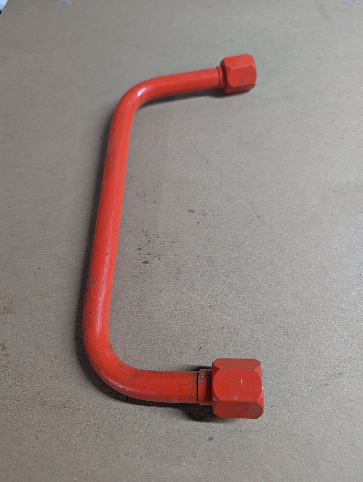 C42484 TUBE FLOW VALVE TO PTO VALVE - Ingersoll/Case Tractor Part
