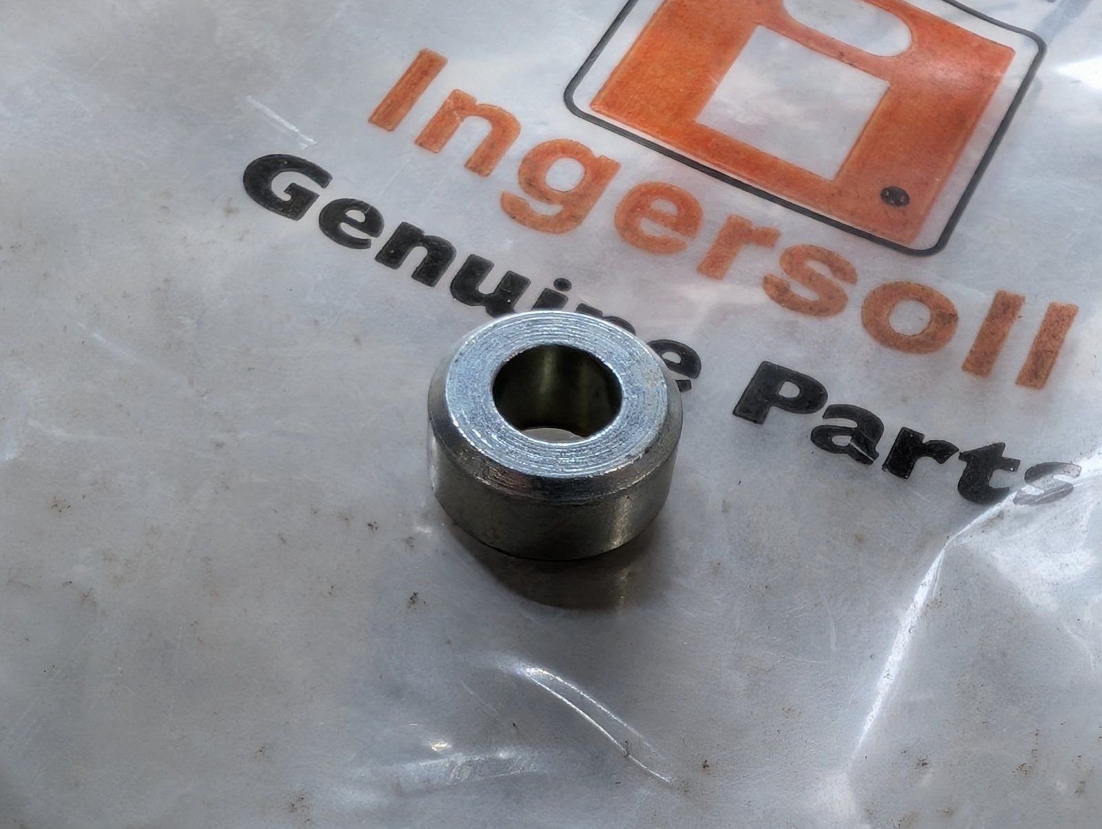 C42895 ( replaces G9021010 ) BUSHING .250 X .502 X .250 - Ingersoll/Case Tractor Part