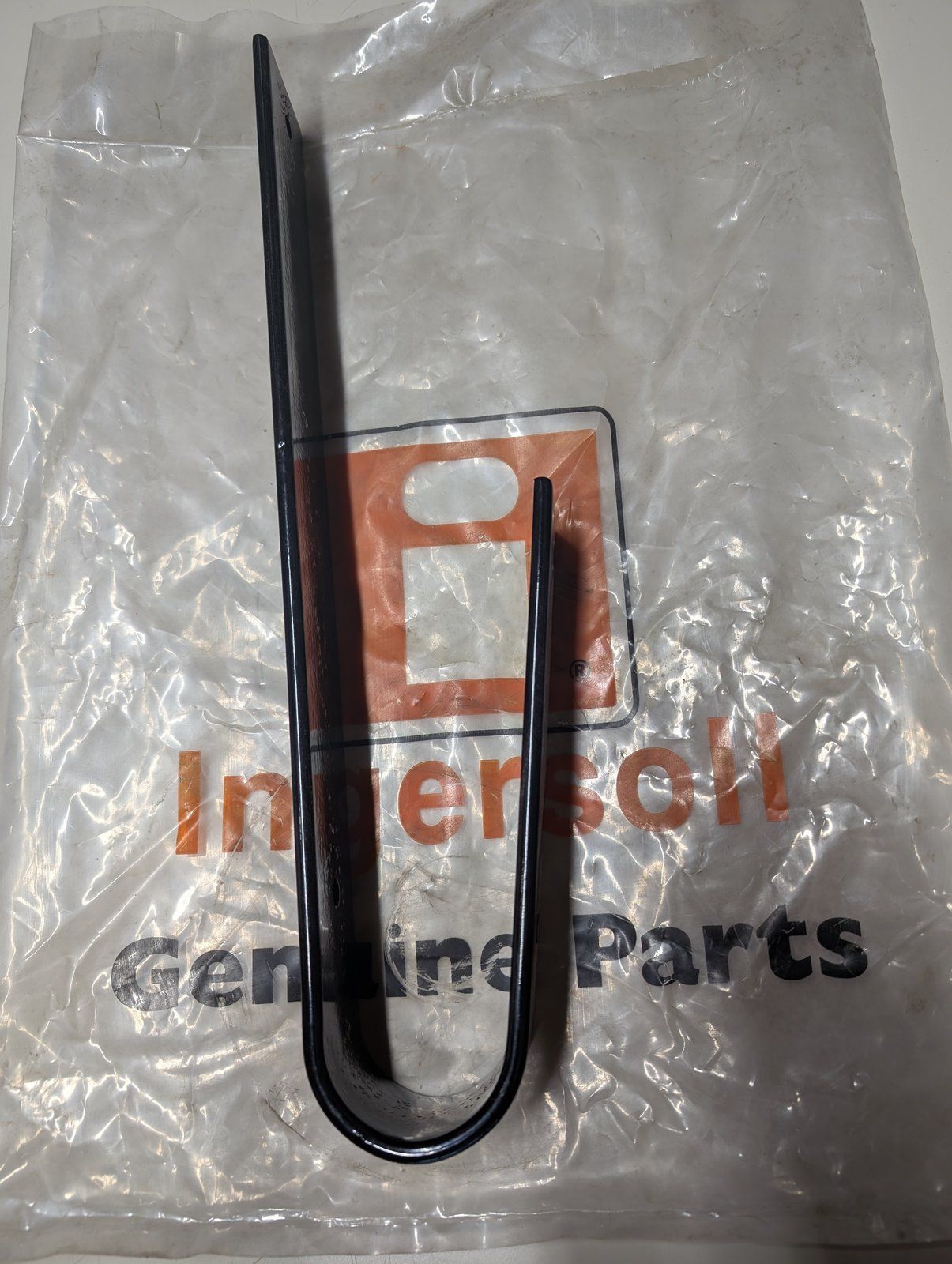 C43137 ( replaces G9021126 ) SPRING - SEAT ZTR - Ingersoll/Case Tractor Part
