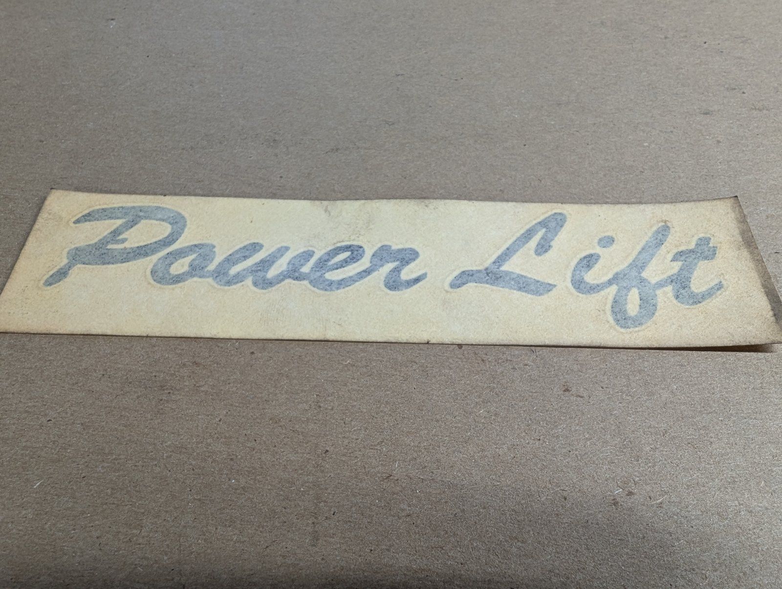C43412 ( replaces G9021072 ) DECAL - POWER LIFT - Ingersoll/Case Tractor Part