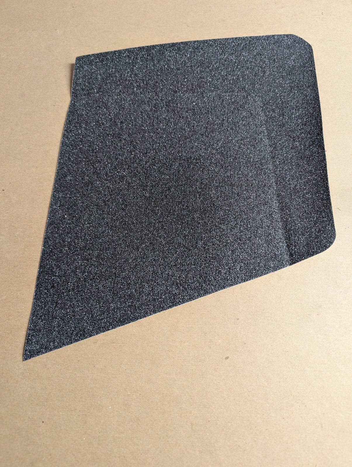 C43420 ( replaces G9021105 ) PAD SAFETY WALK RH FRONT BACKHOE - Ingersoll/Case Tractor Part