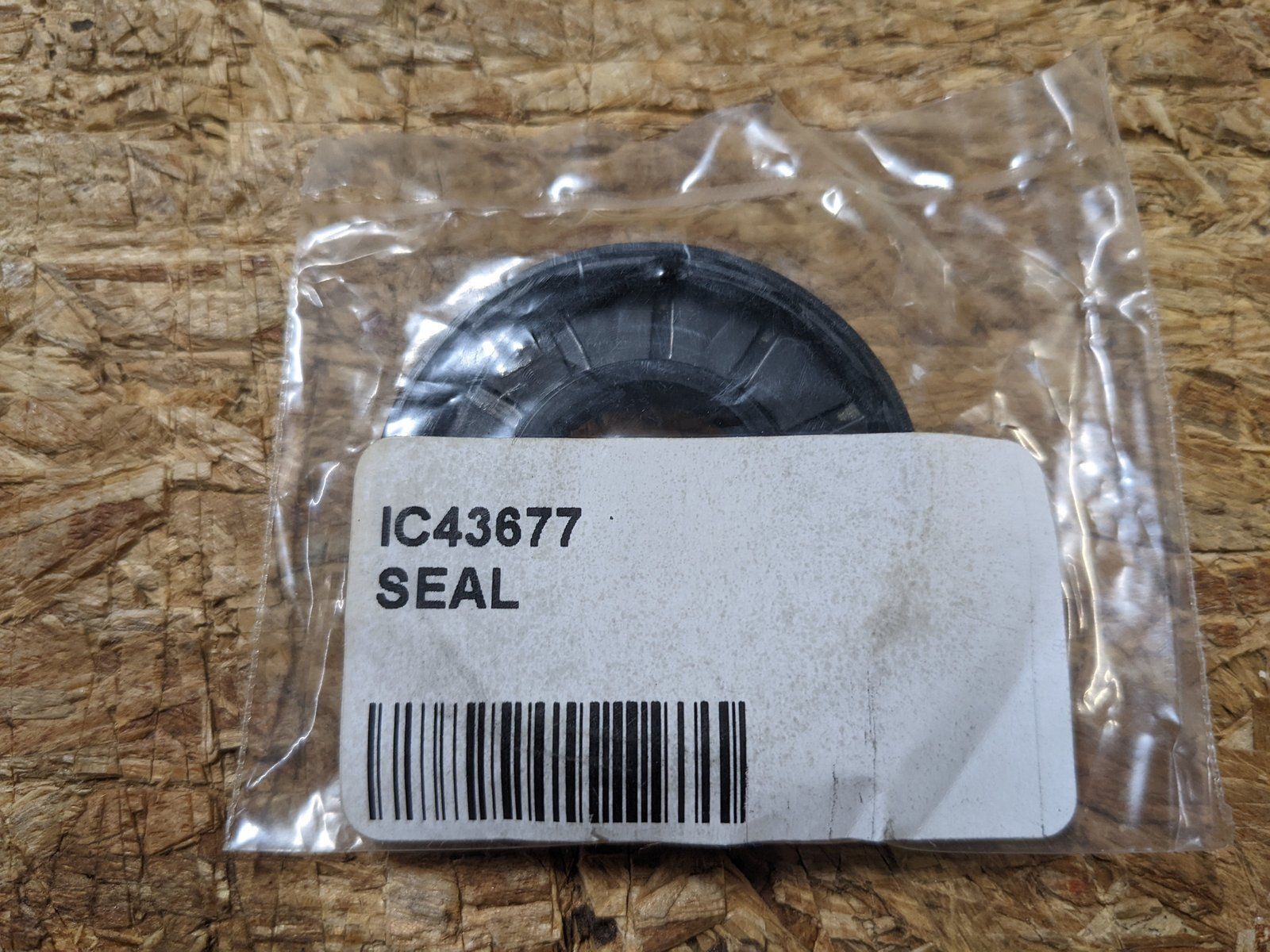 C43677 SEAL-OIL (SHAFT)(C36961 MOTOR) BARNES - Ingersoll/Case Tractor Part