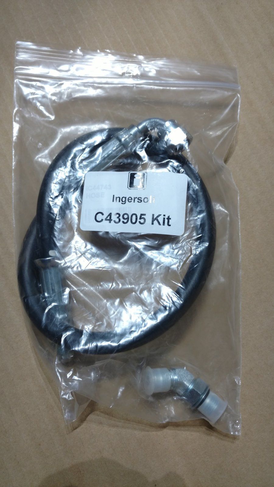 C43905 KIT - C17734 REPLACEMENT HOSE - Ingersoll/Case Tractor Part