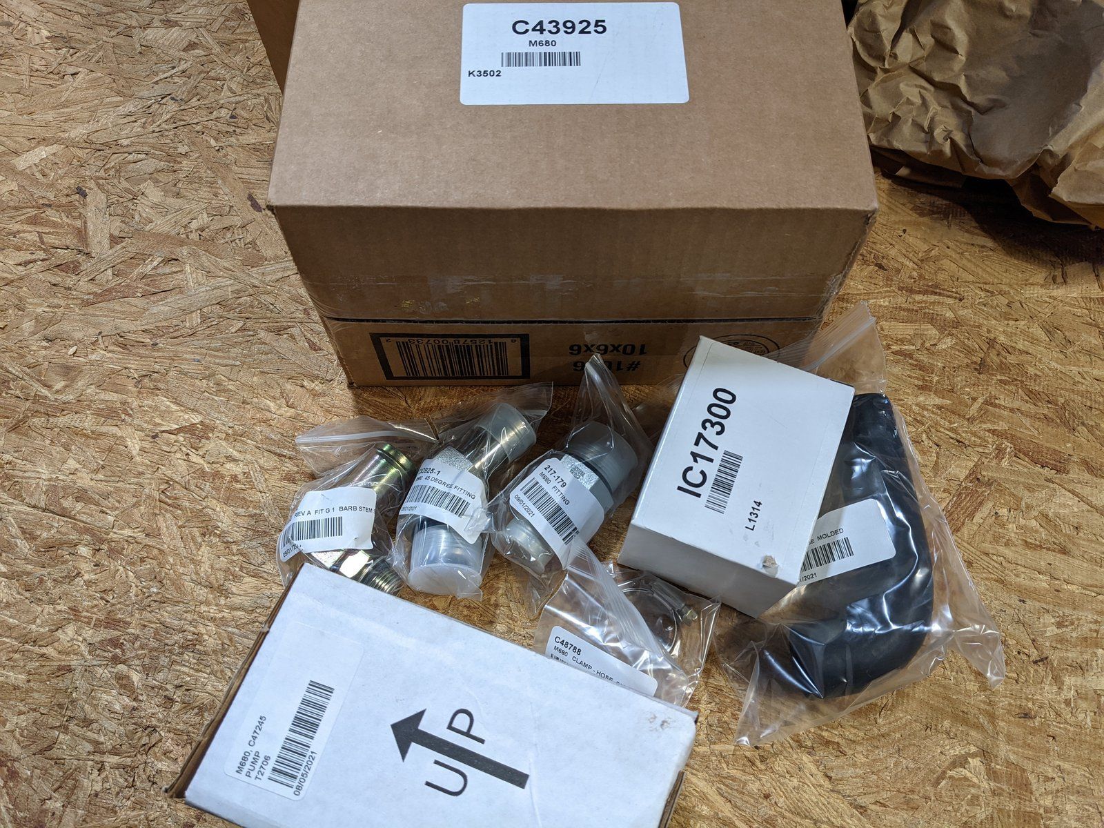 C43925 KIT - C19045 C19743 C20122 C25053 C28370 C43907 REPLACEMENT HYD PUMP (400/600 SERIES) - Ingersoll/Case Tractor Part