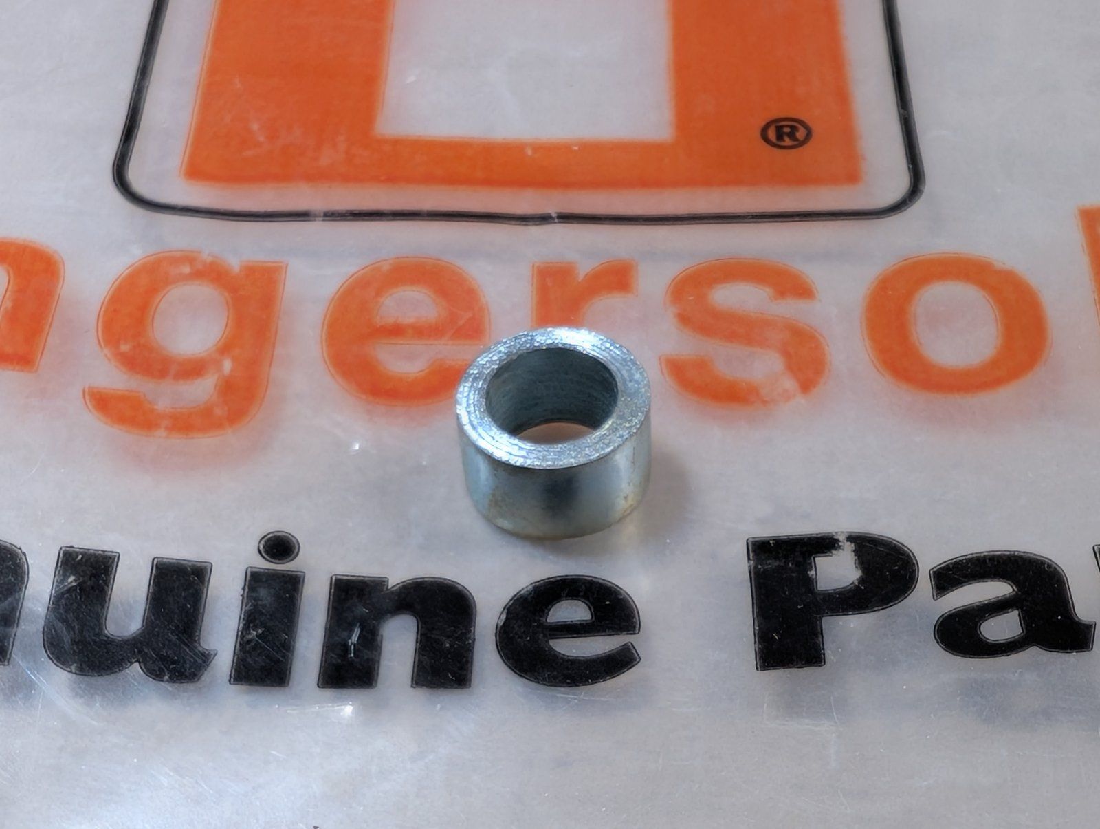 C43977 SPACER .334 X .500 X .281 - Ingersoll/Case Tractor Part