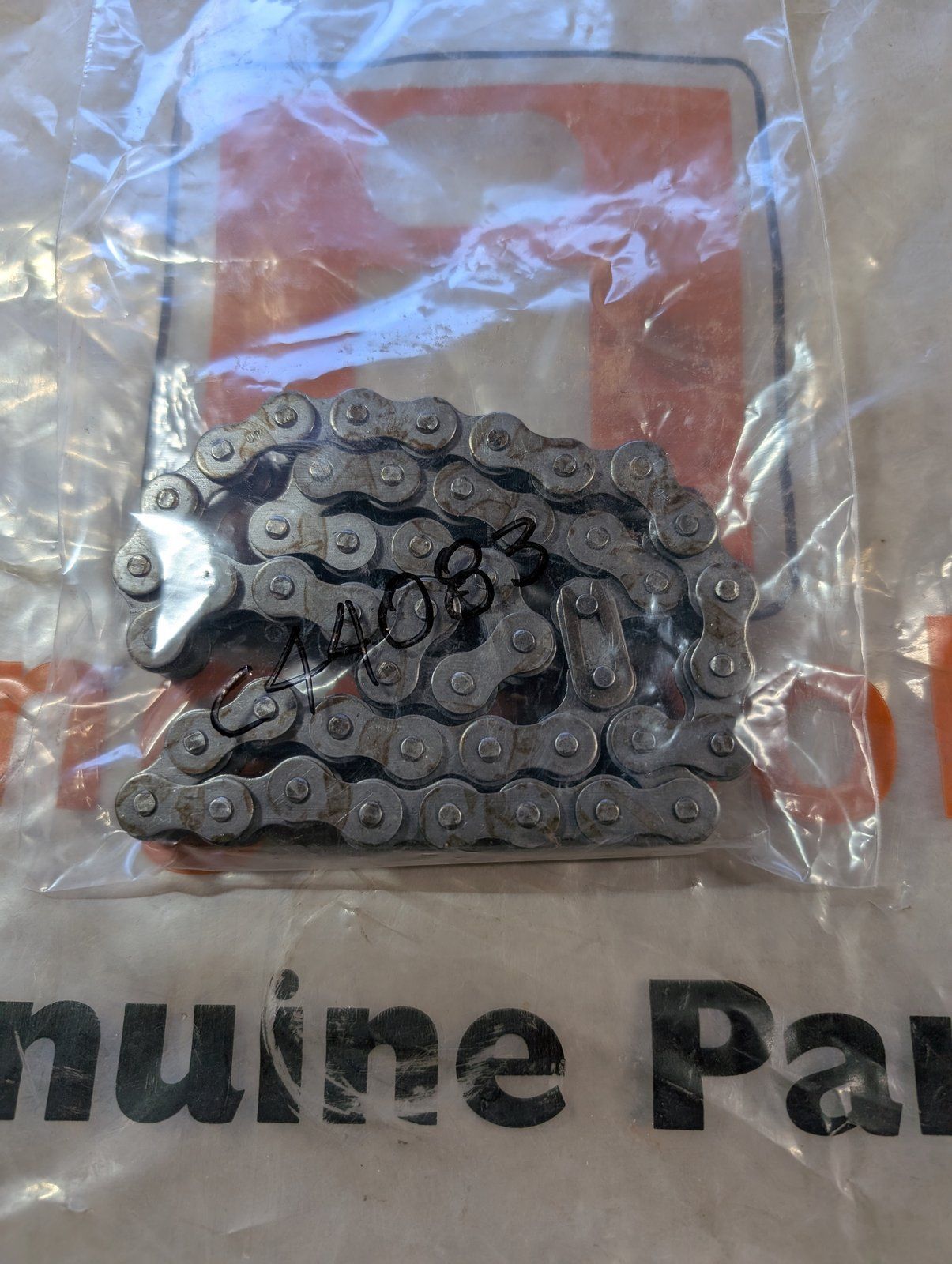 C44083 ( replaces G9021152 ) CHAIN - NO. 40 PRIMARY DRIVE - Ingersoll/Case Tractor Part