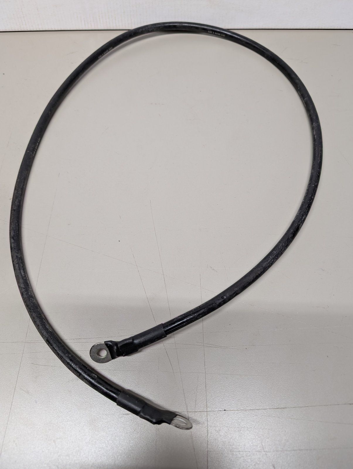 C44261 ( replaces G9021130 ) CABLE 6 GA 40.25 BLACK G1890V ZTR - Ingersoll/Case Tractor Part