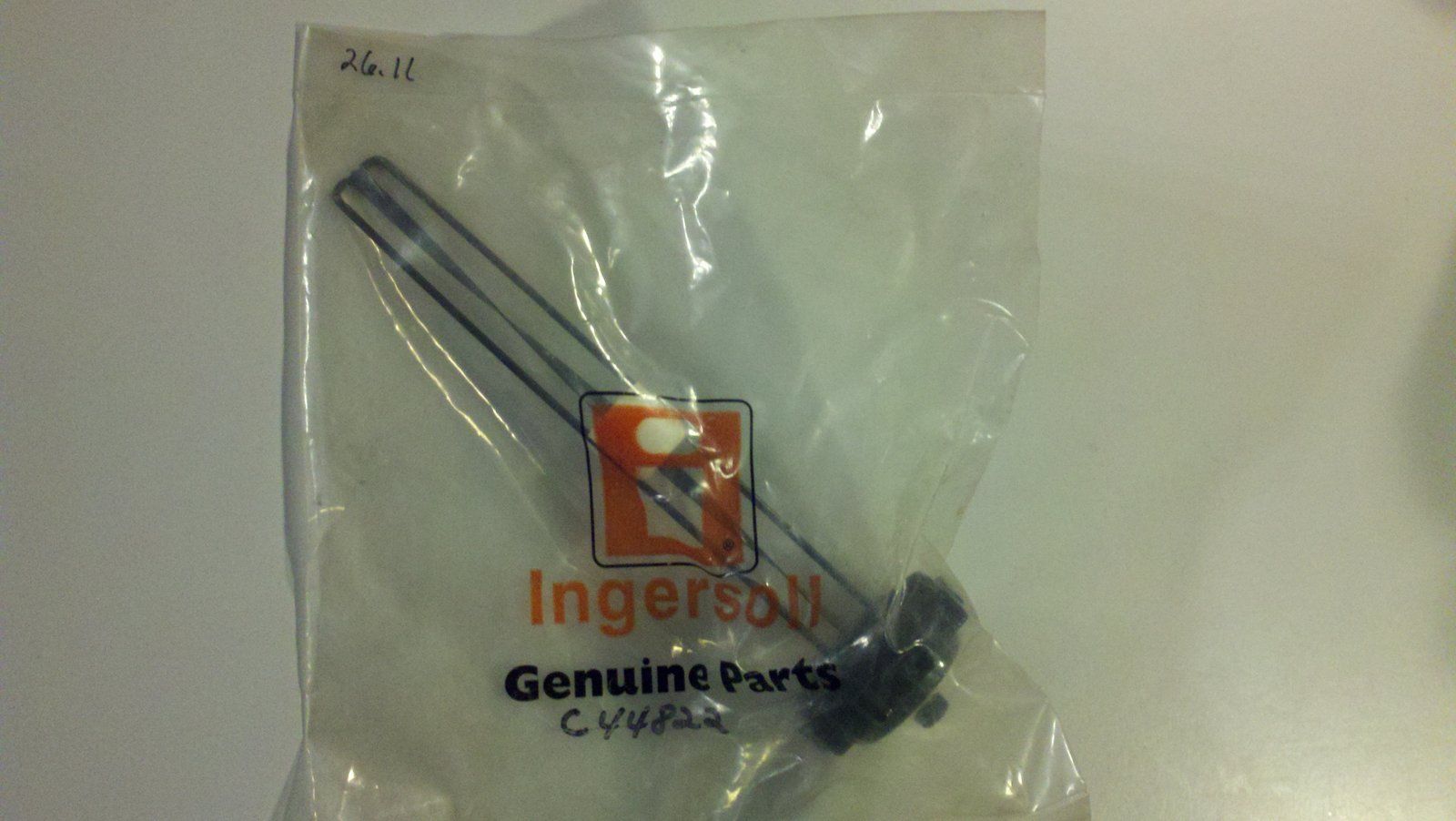 C44822 ( replaces G9021165 ) CAP - FUEL GAUGE - Ingersoll/Case Tractor Part
