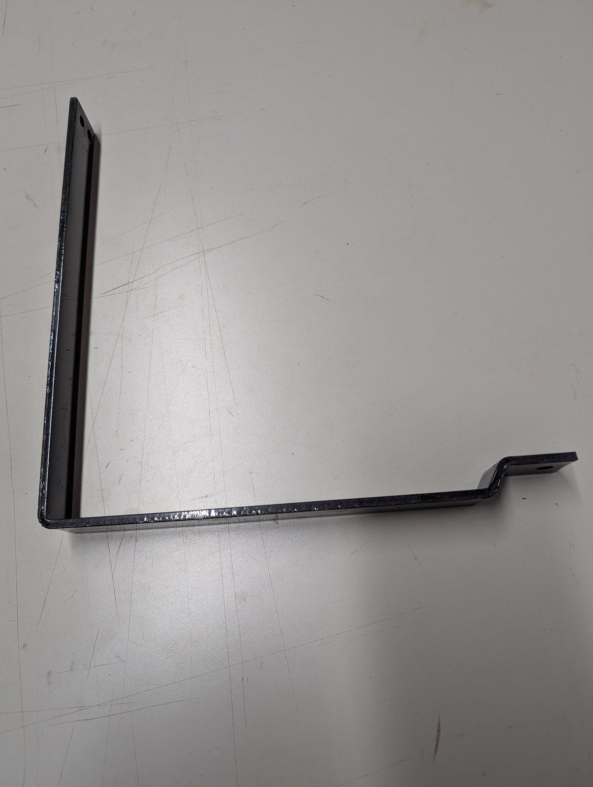 C45061 ( replaces G9021171 ) BRACKET - TANK - Ingersoll/Case Tractor Part