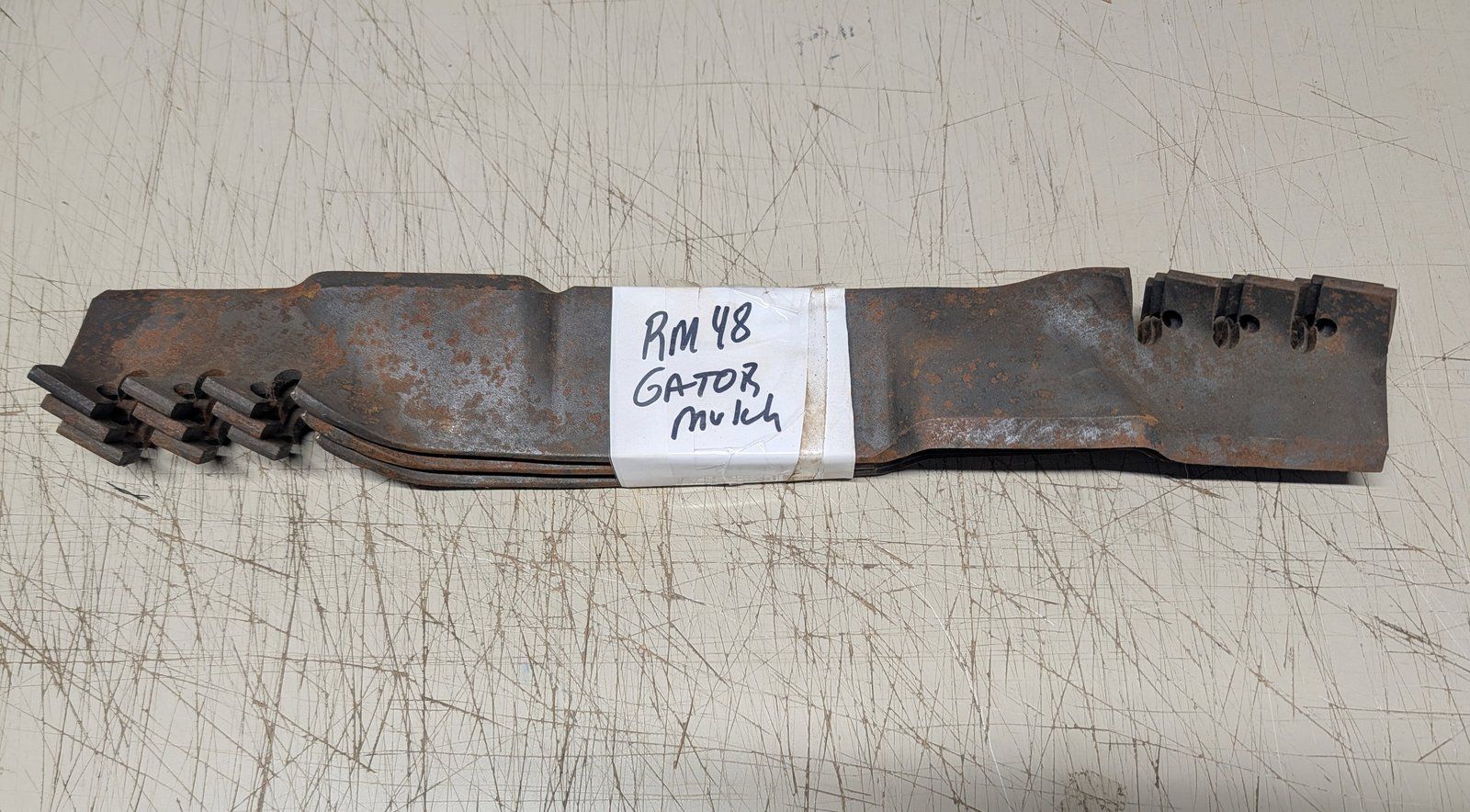 C45192-1 BLADE MULCHING GATOR RM48 SET OF 3 - Ingersoll/Case Tractor Part