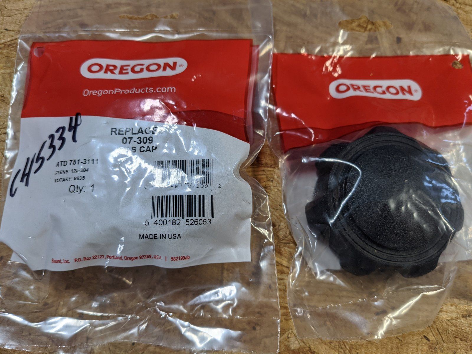 C45334-1 CAP - FUEL (2-1/4") 07-309 - Ingersoll/Case Tractor Part