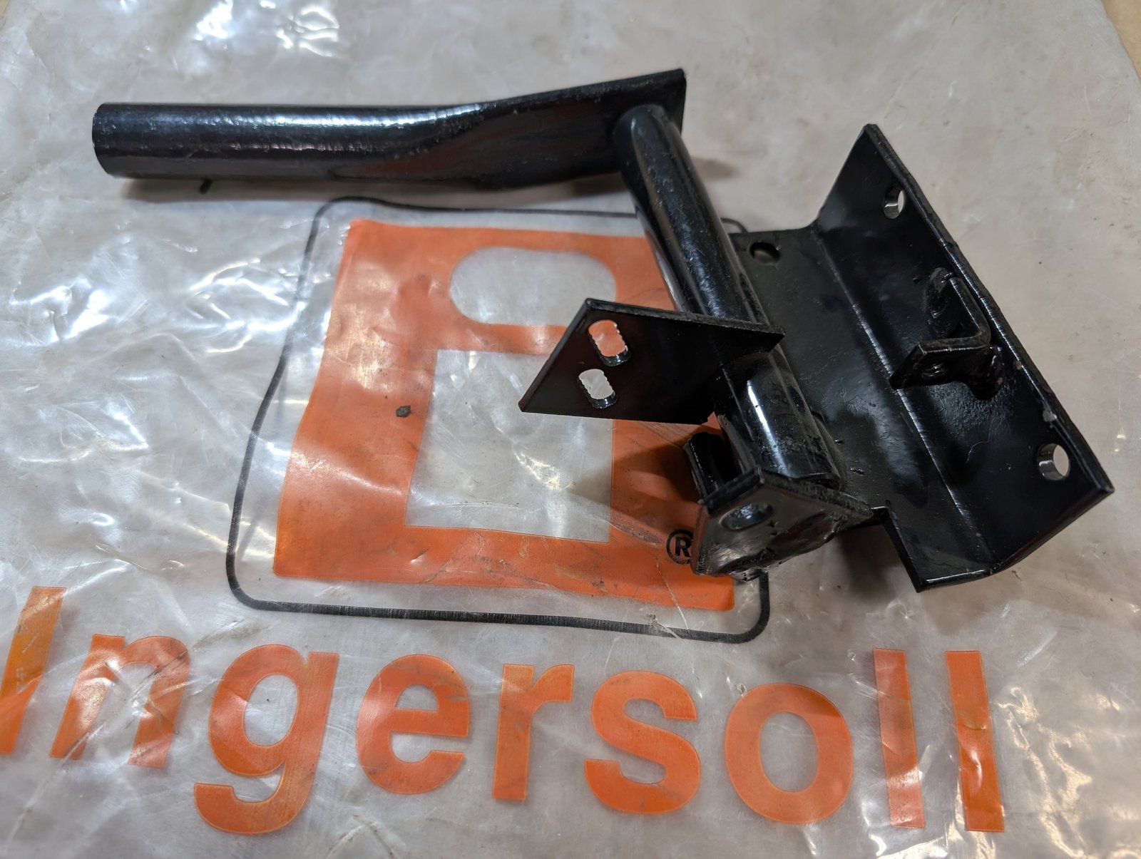 C45370 WMT BRAKE LEVER HAND ZTR - Ingersoll/Case Tractor Part