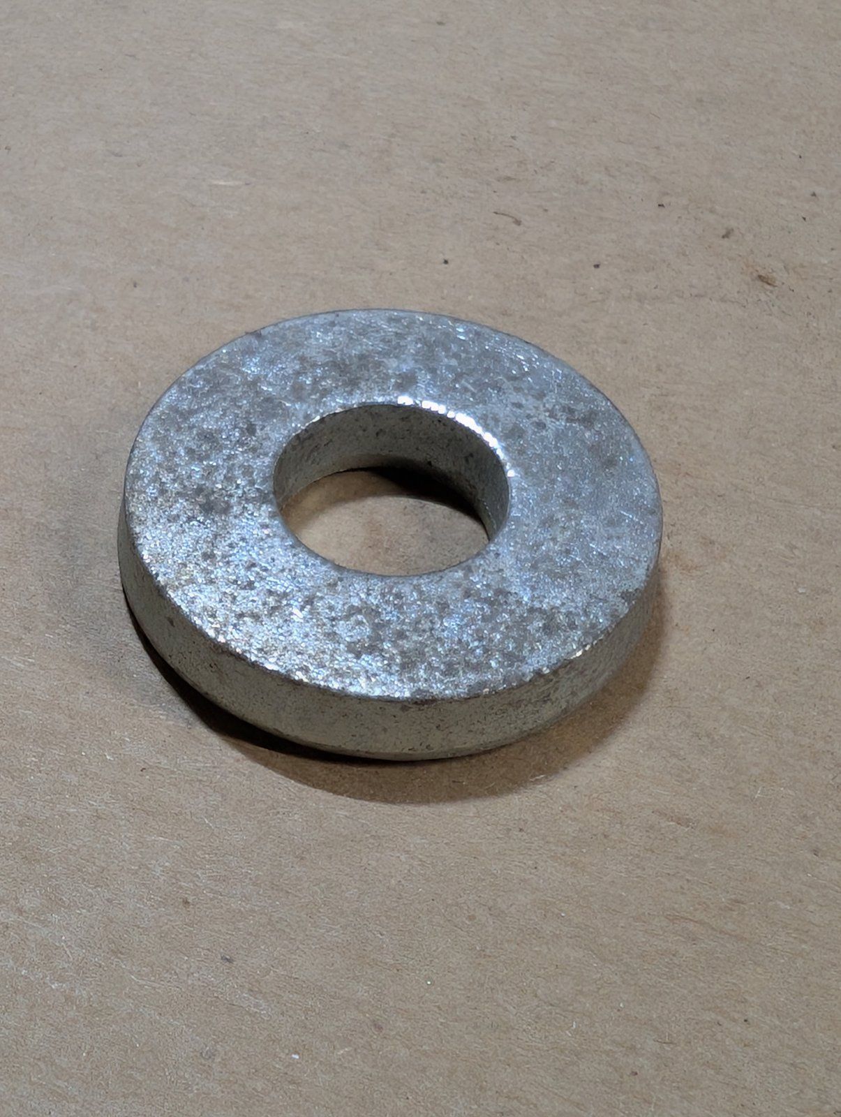 C45841 WASHER .563 X 1.38 X .231 ZP - Ingersoll/Case Tractor Part