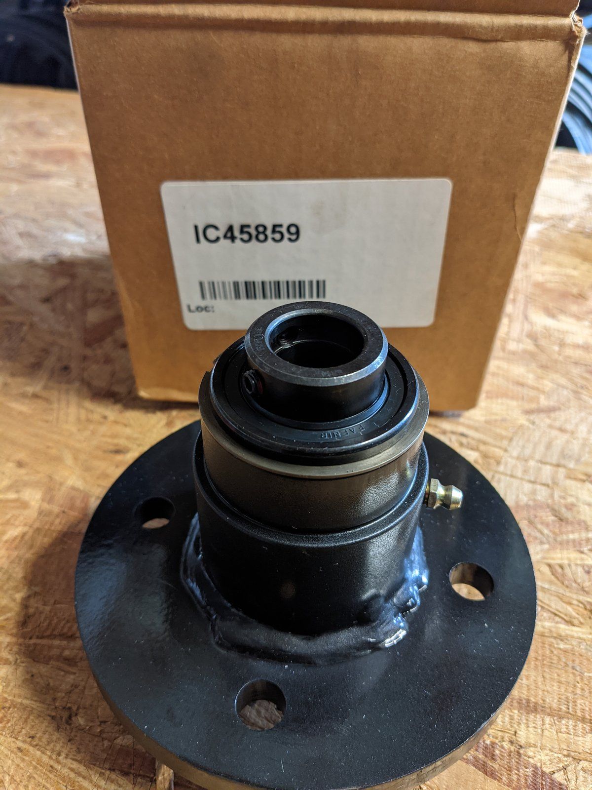 C45859 SPINDLE HSG & BRG ASSY - Ingersoll/Case Tractor Part