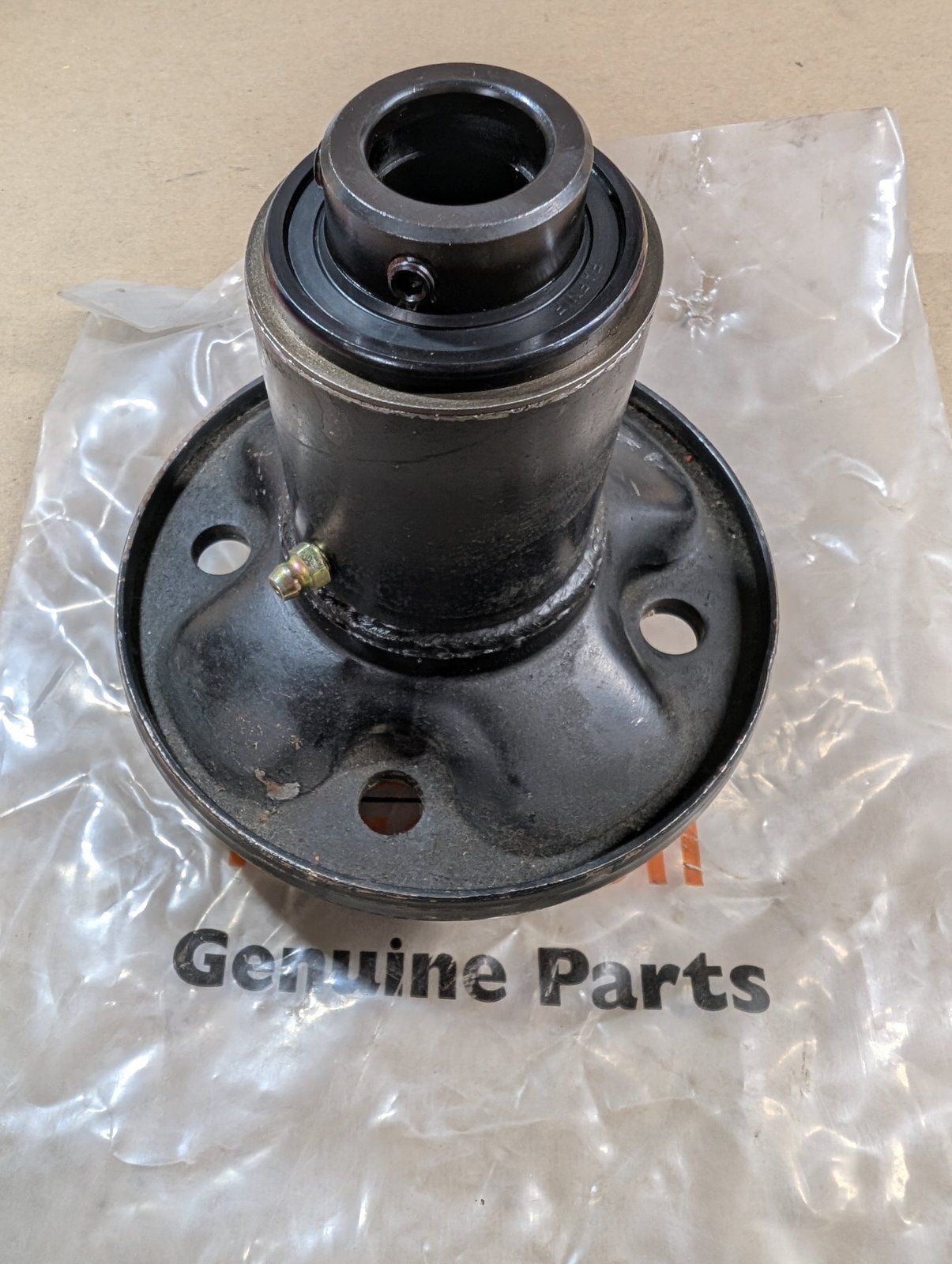 C45860 SPINDLE HOUSING - 62" FC G6000001 C37951 - Ingersoll/Case Tractor Part