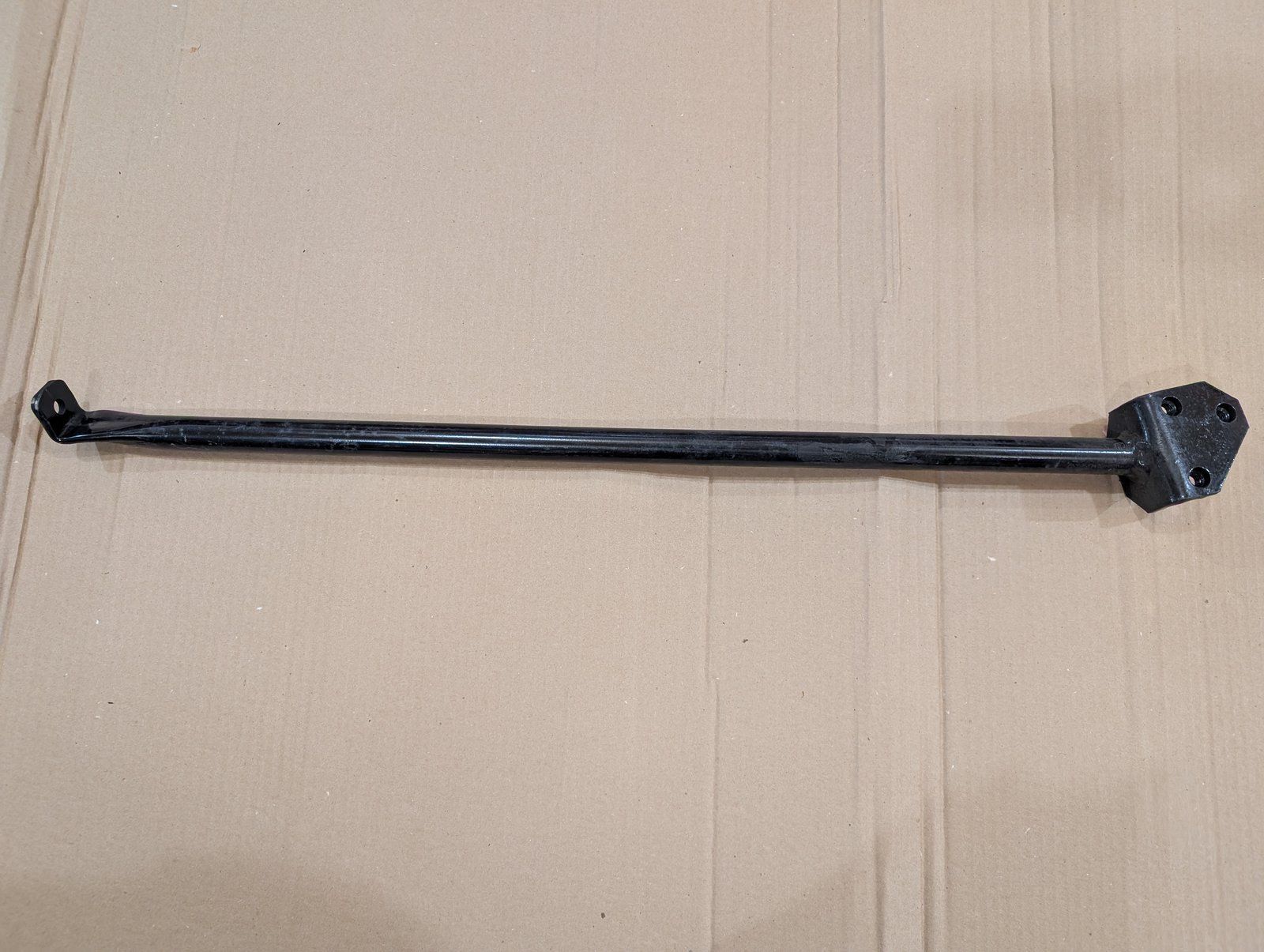 C46015 GUIDE CHUTE CRANK KUBOTA SNOWBLOWER 70060-05041 - Ingersoll/Case Tractor Part