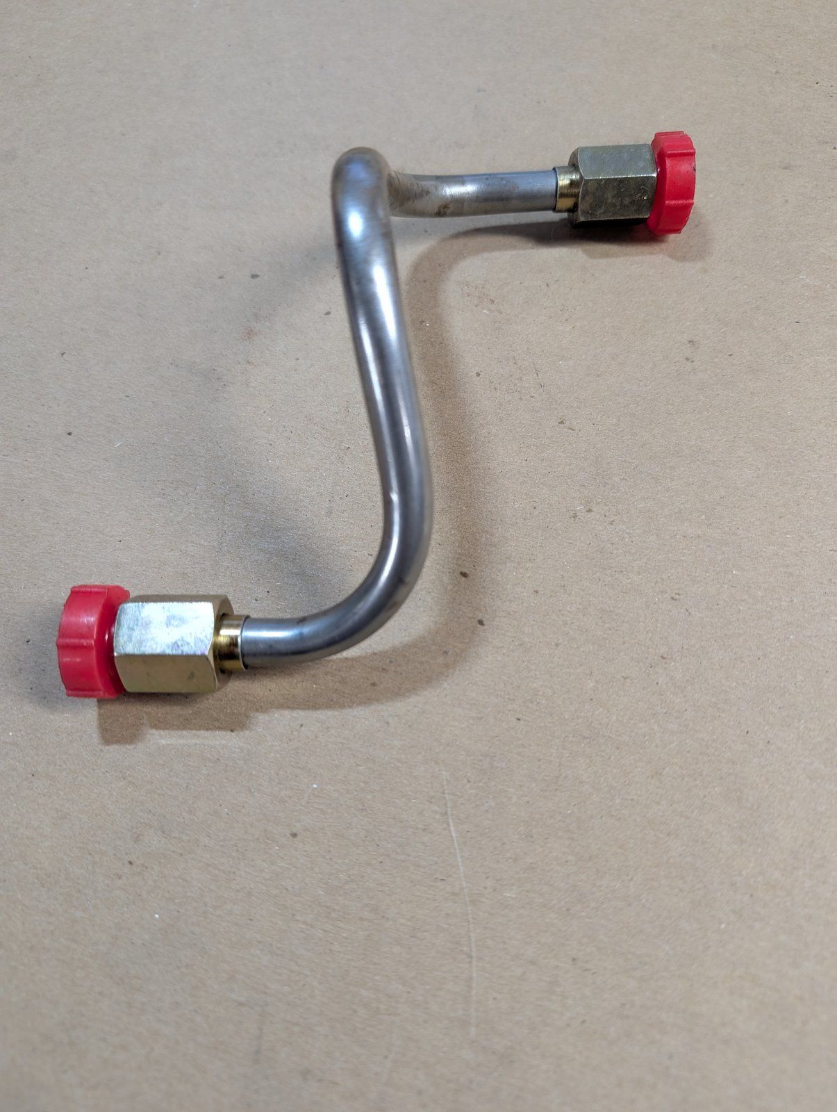 C46525 TUBE - RELIEF V. 