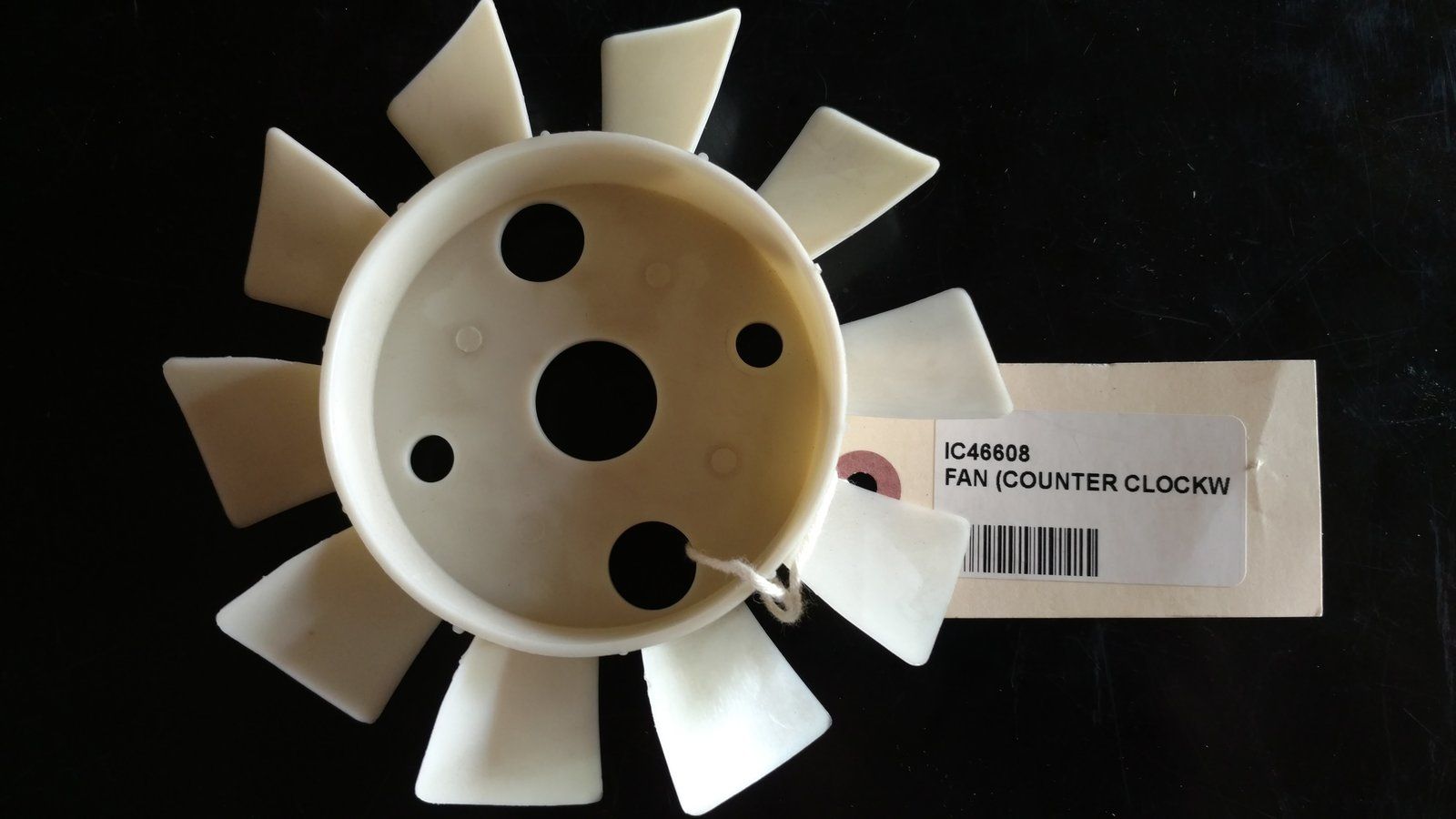 C46608 FAN - DIA. 5.75 CCW LH (OFFSET) - Ingersoll/Case Tractor Part