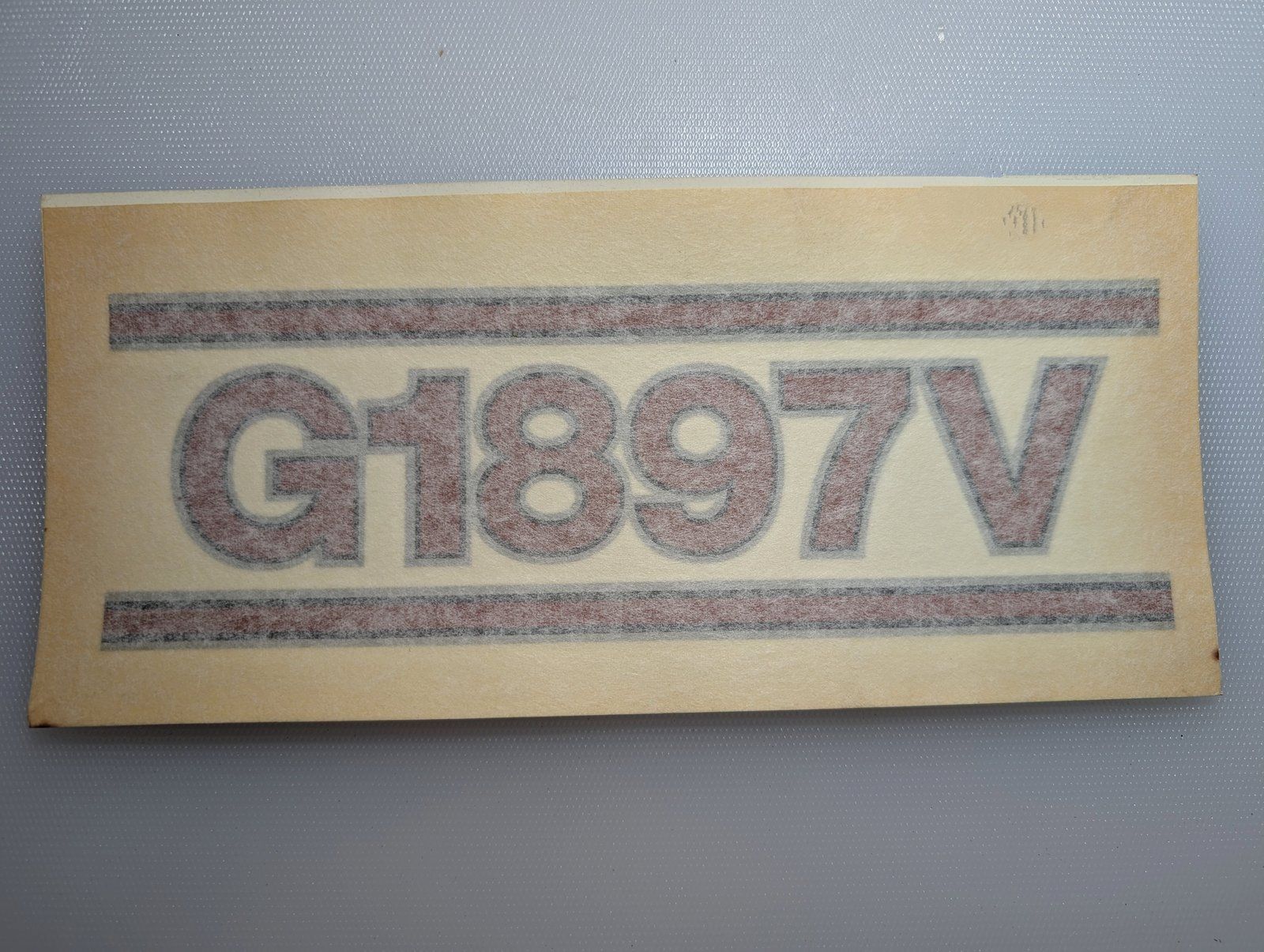 C46637 DECAL BODY SIDE LH GRAZER G1897V - Ingersoll/Case Tractor Part