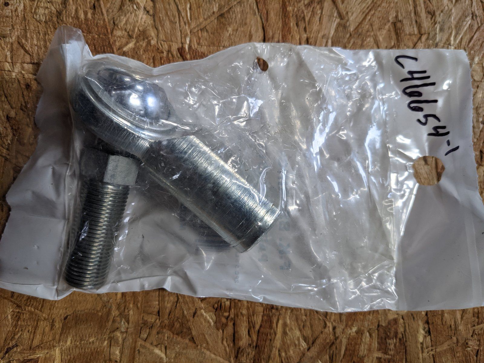 C46654-1 BALL JOINT - LH 5/8-18 THD - Ingersoll/Case Tractor Part